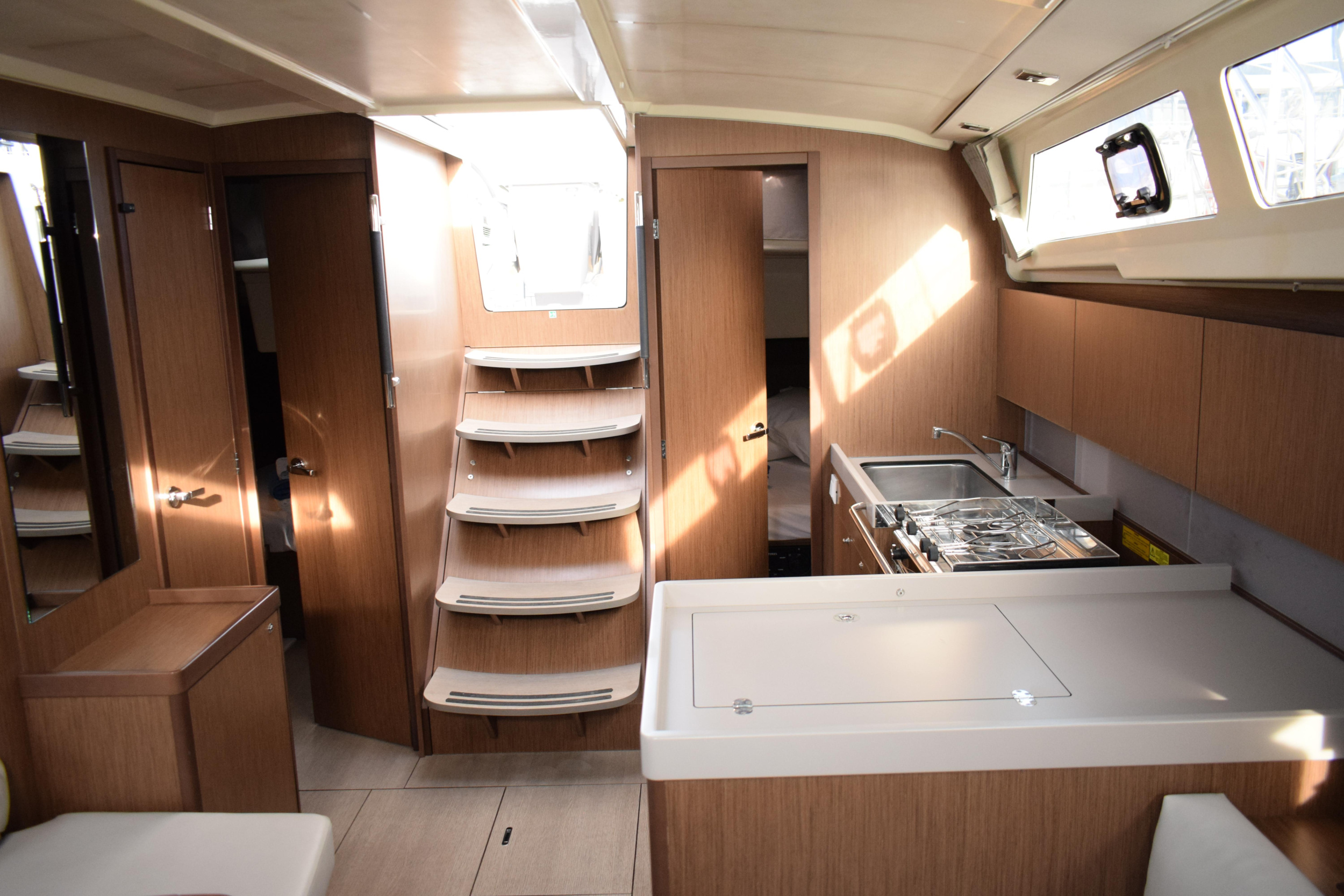 Photo #10 - Oceanis 41.1 (Maera) in Volos - 17994