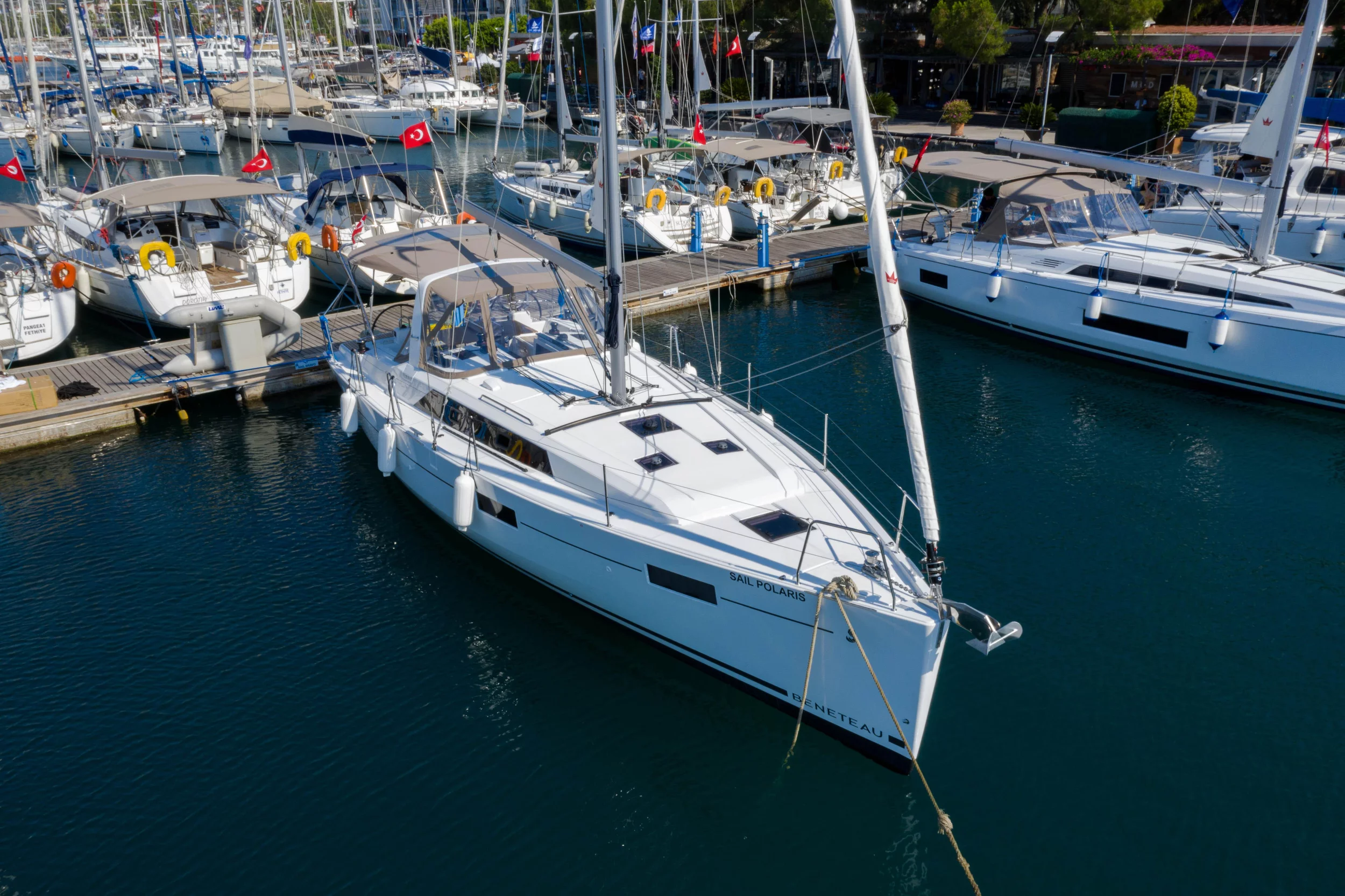 Oceanis 41.1 (Sail Polaris)  - 1