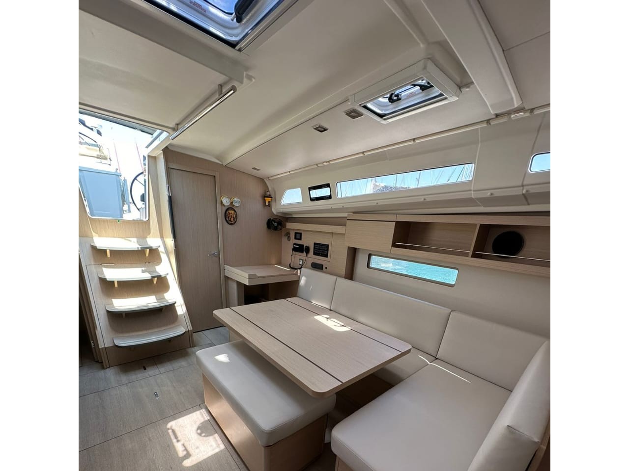 Photo #2 - Oceanis 40.1 (MONTEREY) in Lefkada - 23939