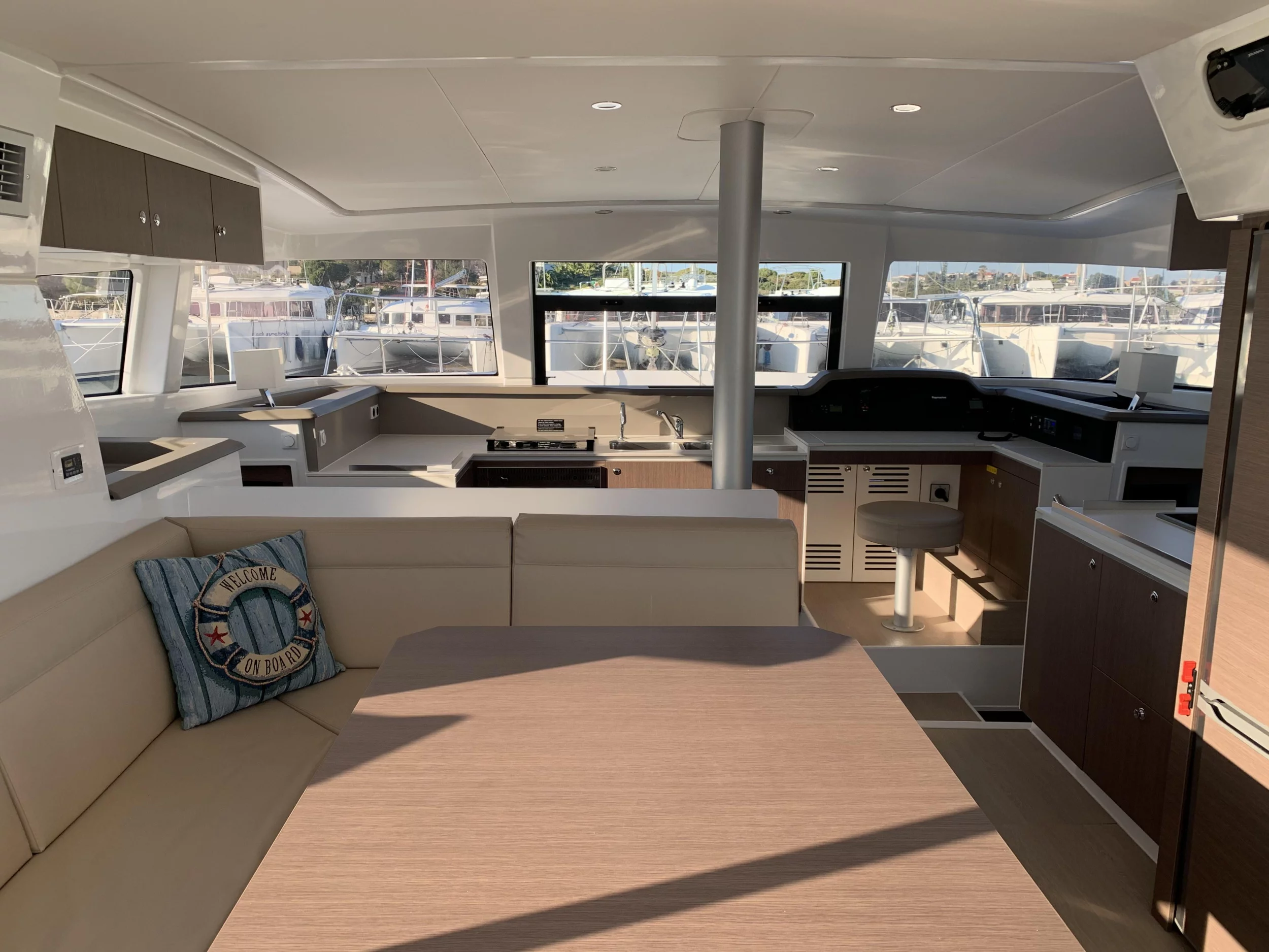 Bali 4.1 (Iroula) Interior image - 12