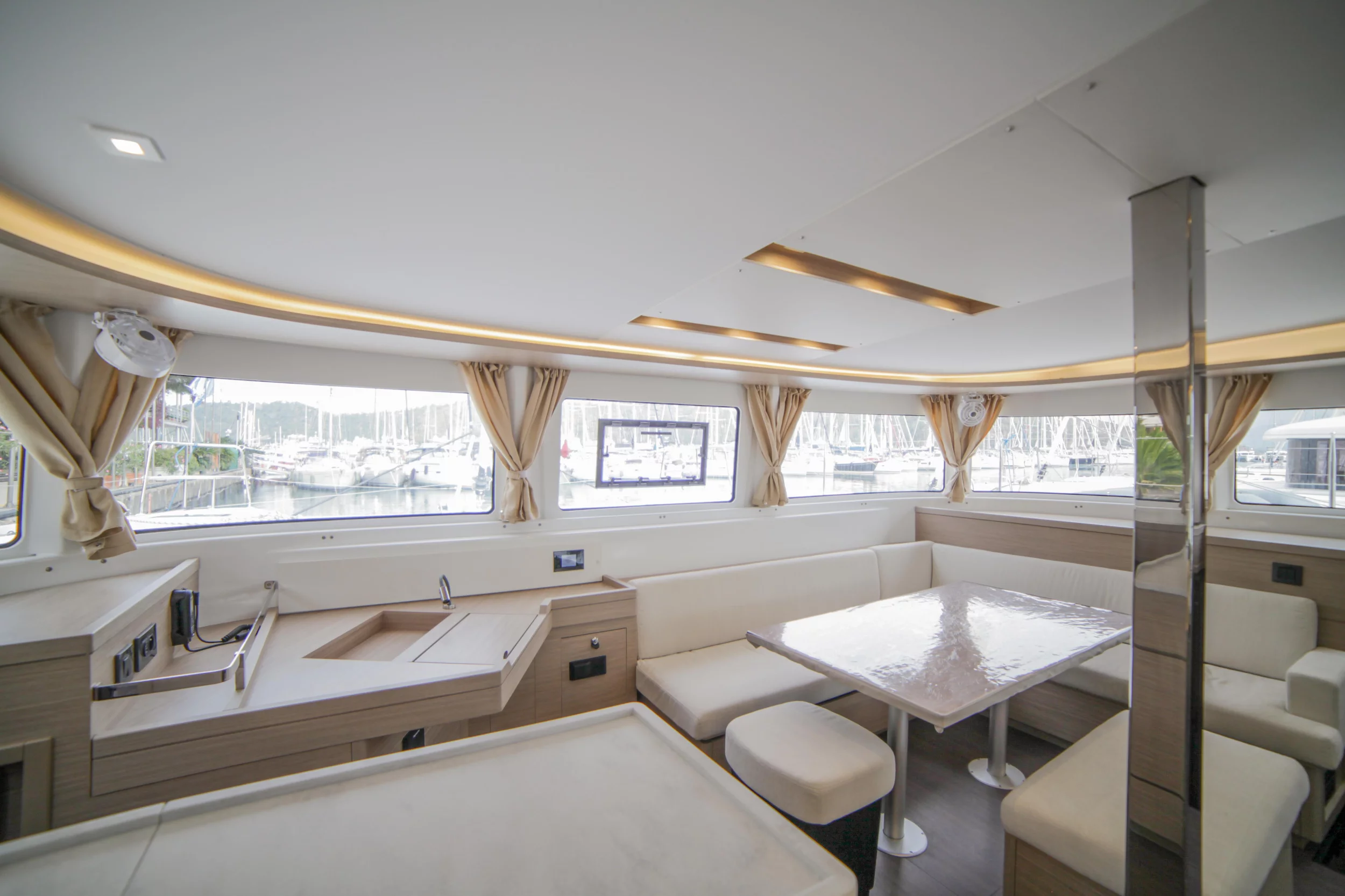 Lagoon 46 (Sail Pegasus)  - 6
