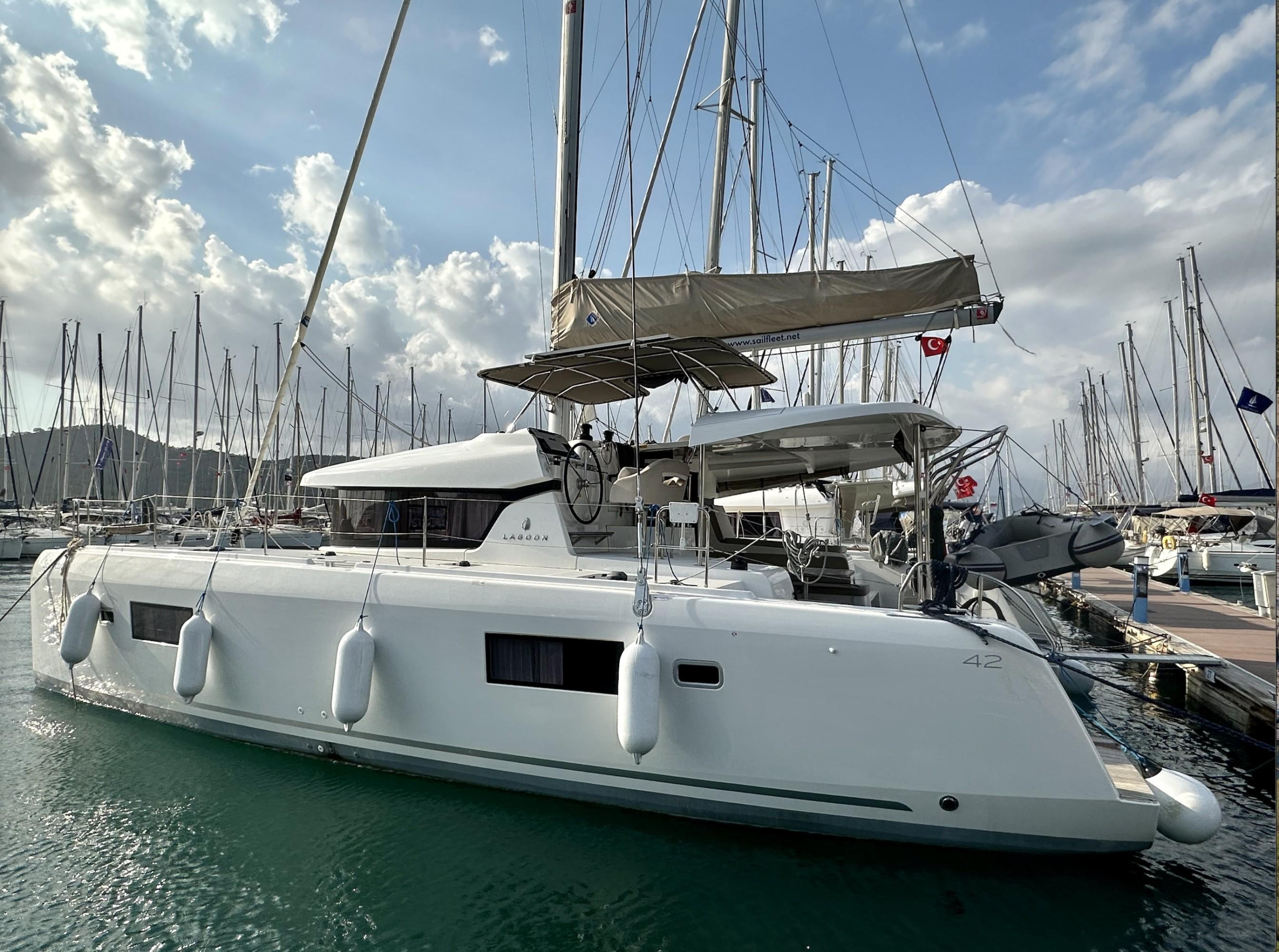 Photo #13 - Lagoon 42 (Sail Arcturus) en Fethiye - 17935