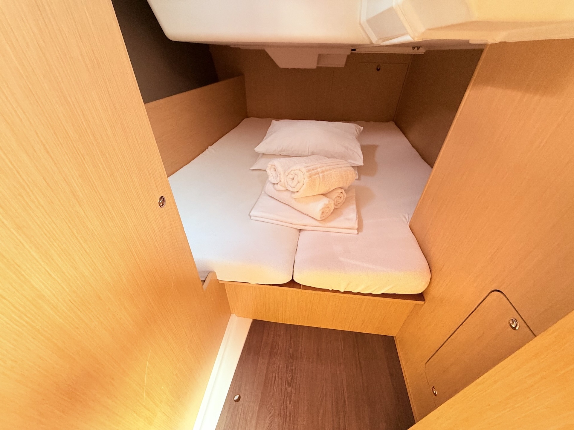 Photo #12 - Oceanis 38.1 (Foxy) in Sukosan - 10318