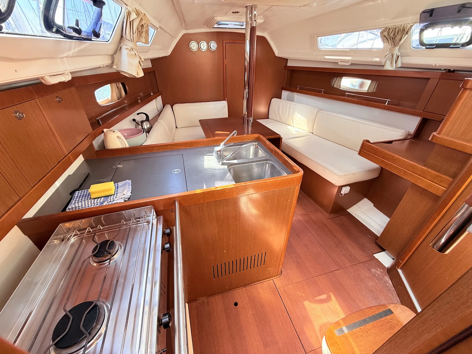 Oceanis 31 (Bejby)  - 6