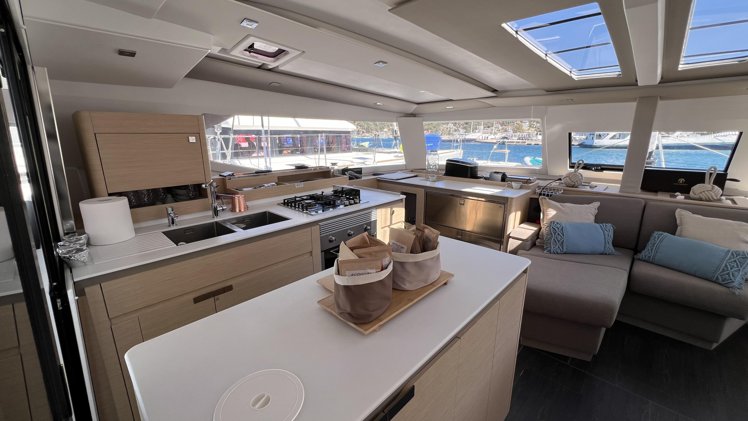 Photo #31 - Fountaine Pajot Aura 51 (My Precious ''E'') in Lefkada - 24734