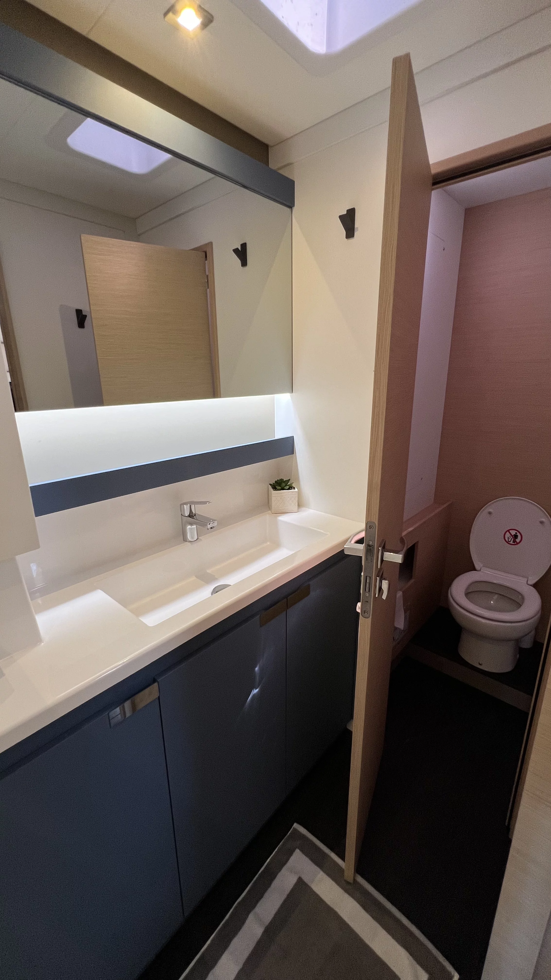 Fountaine Pajot Aura 51 (My Precious ''E'')  - 53