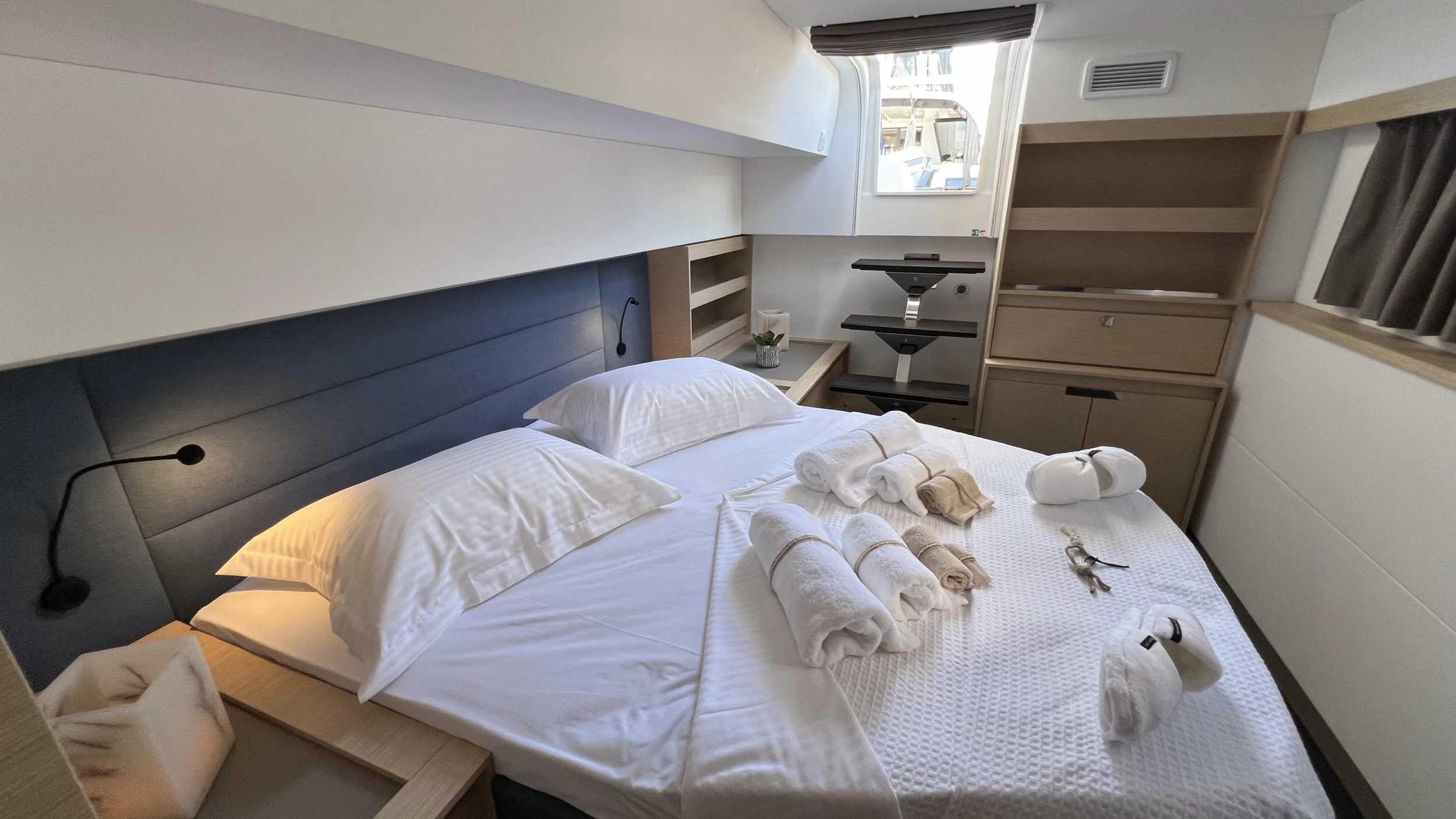 Fountaine Pajot Aura 51 (My Precious ''E'')  - 6