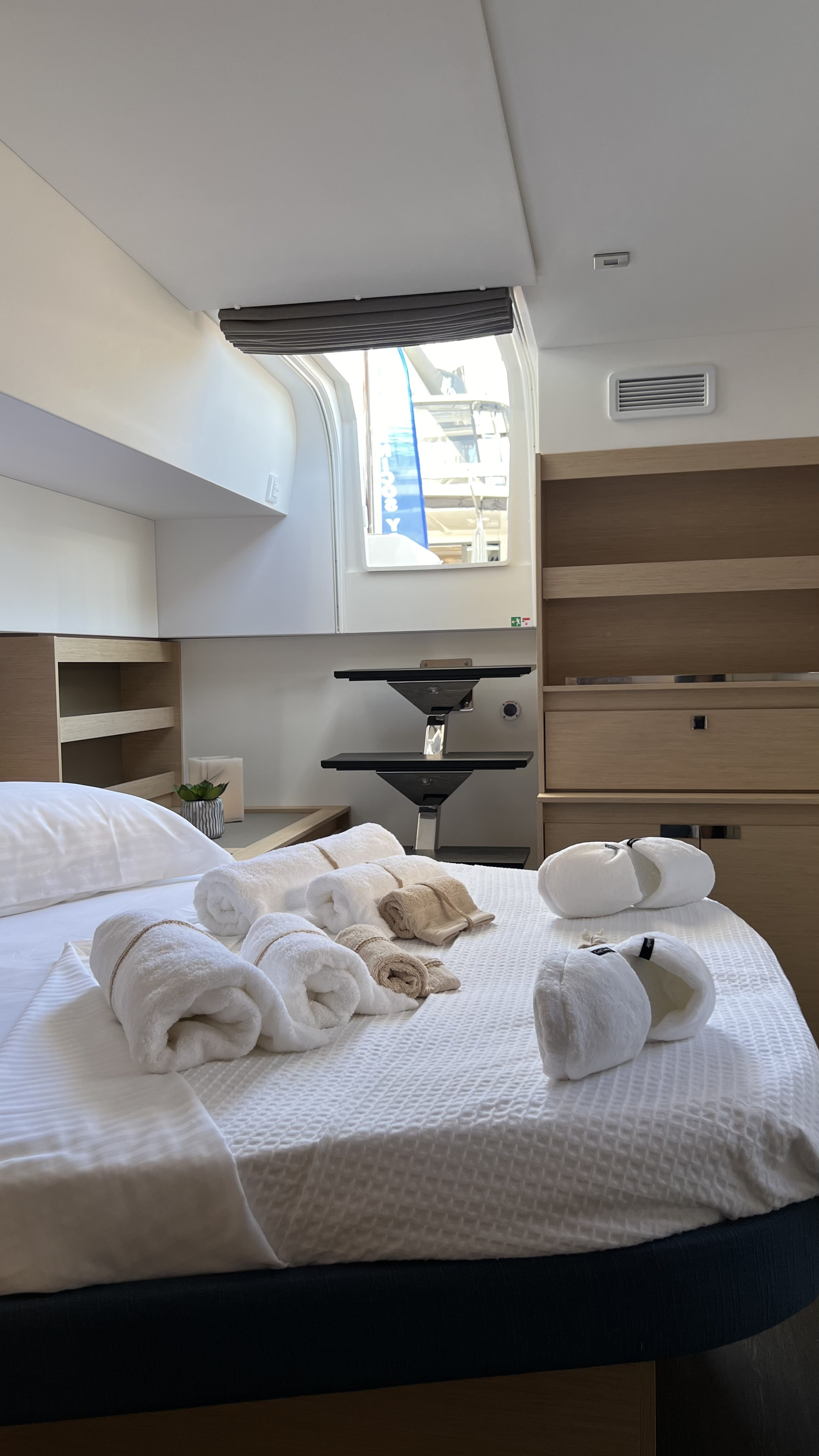 Photo #37 - Fountaine Pajot Aura 51 (My Precious ''E'') in Lefkada - 24734