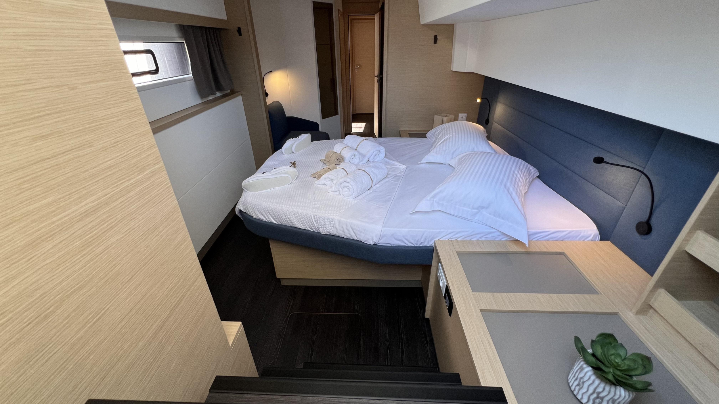 Photo #9 - Fountaine Pajot Aura 51 (My Precious ''E'') in Lefkada - 24734