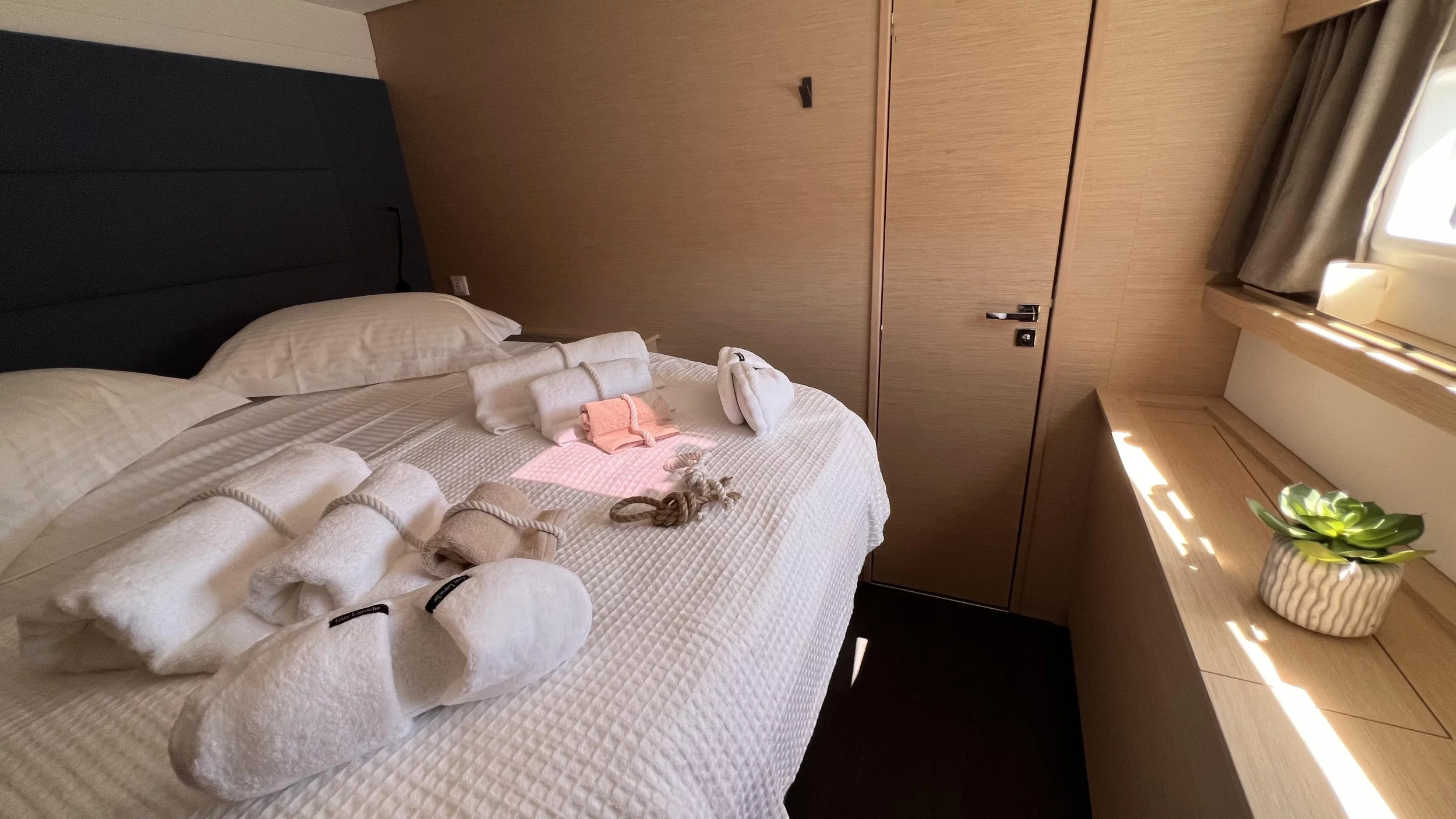 Fountaine Pajot Aura 51 (My Precious ''E'')  - 31