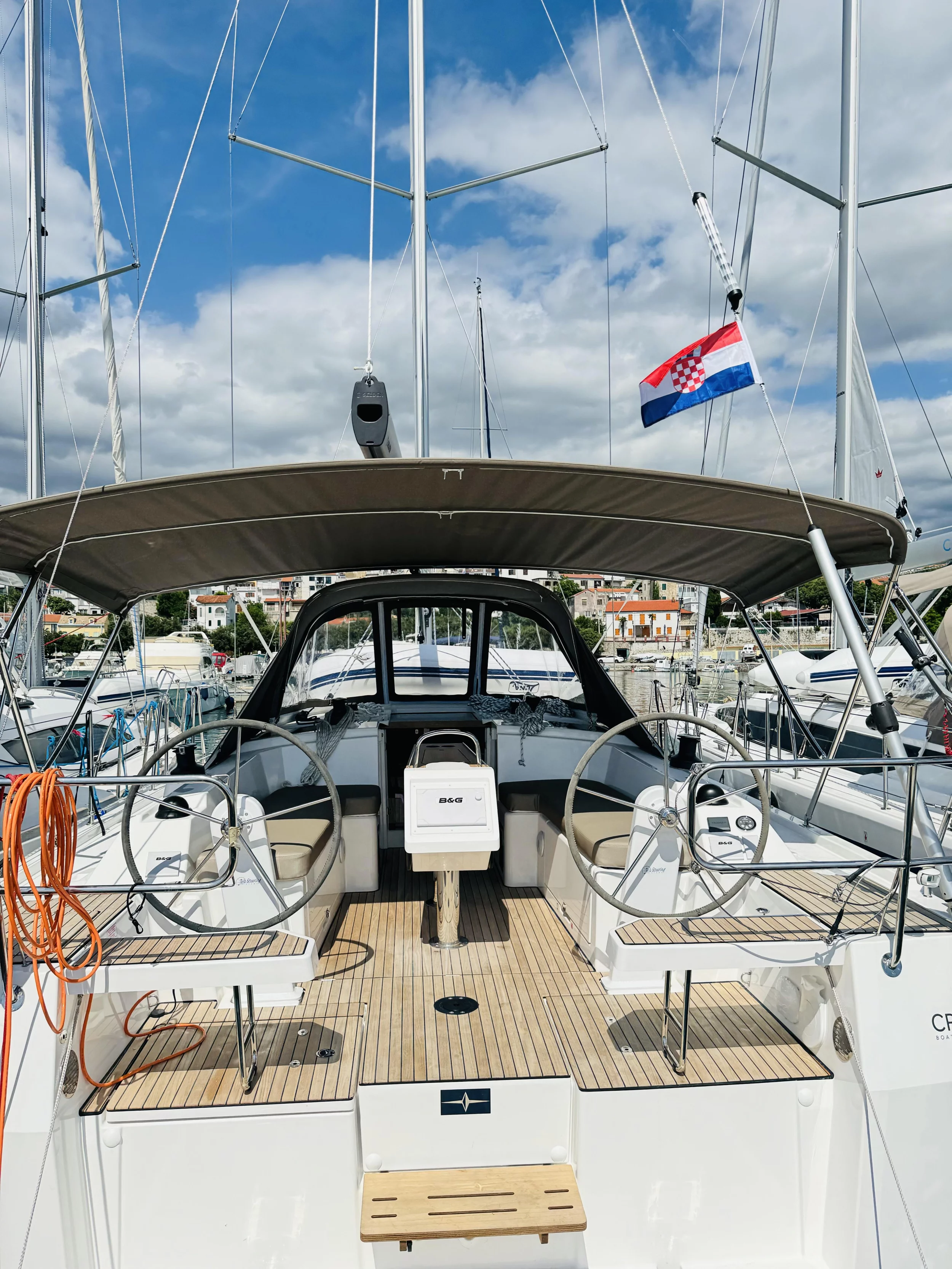 Bavaria C38 (Mila)  - 10