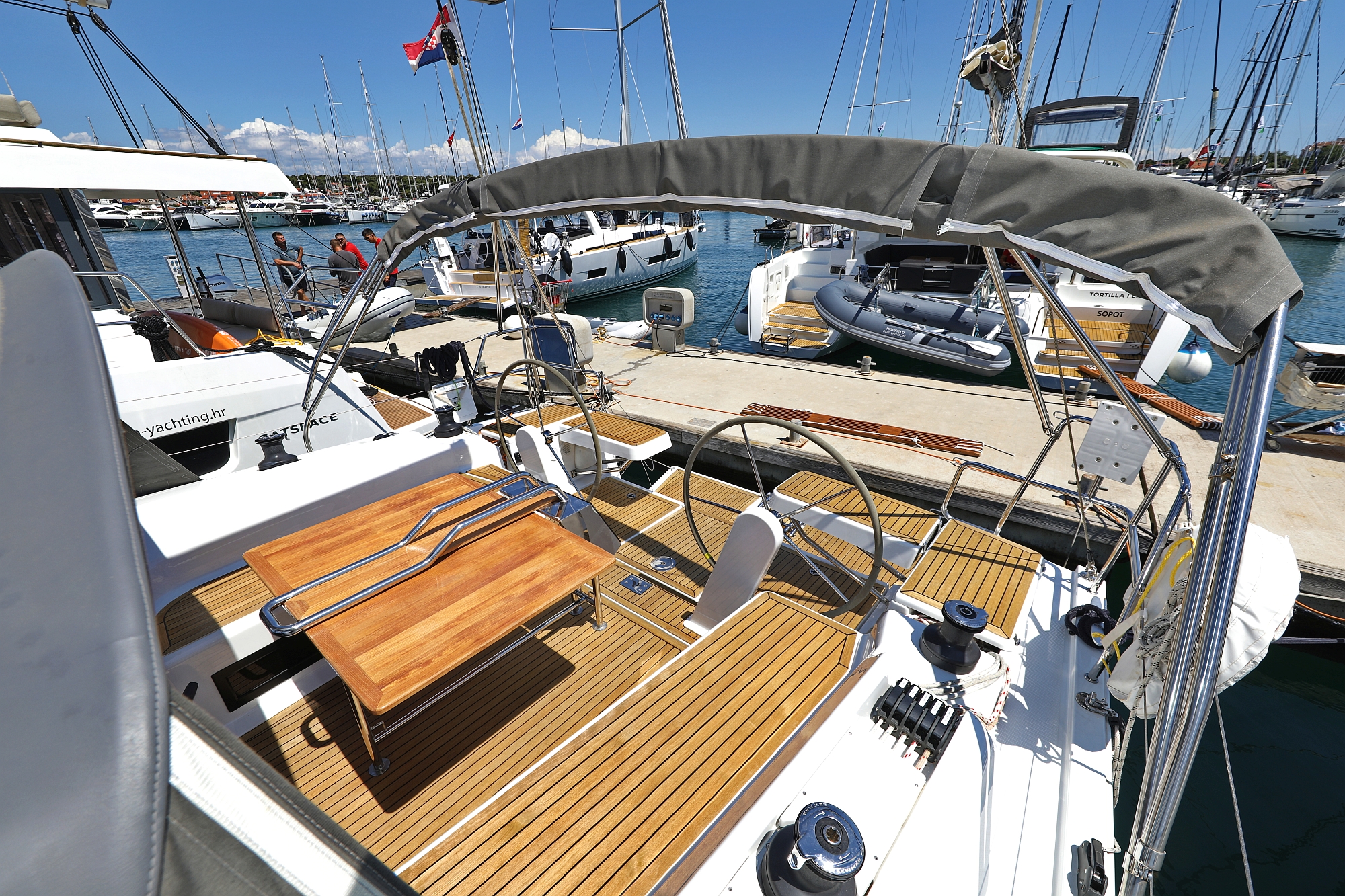 Photo #21 - Hanse 418 (NIKE) in Biograd - 23049