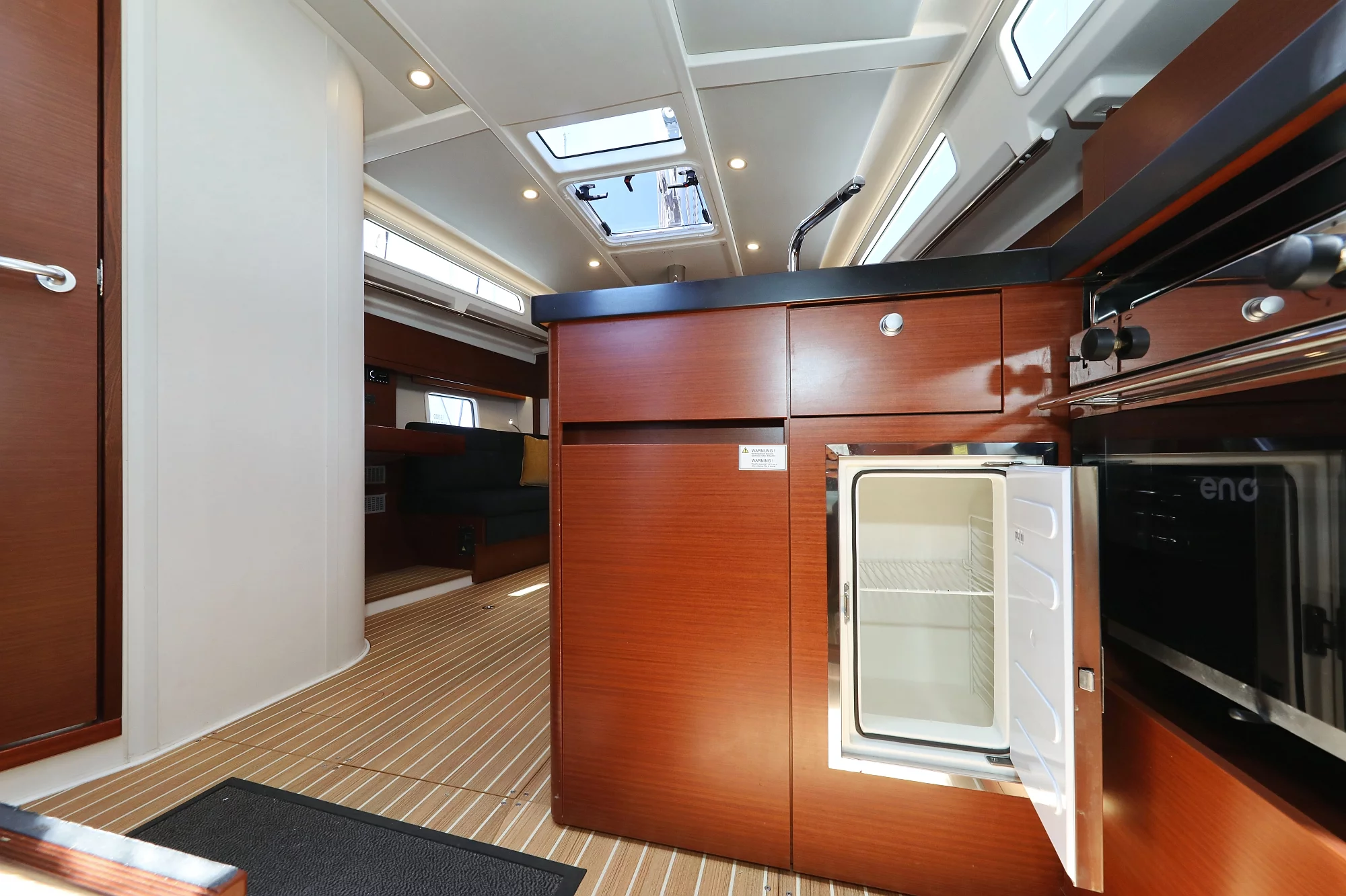 Hanse 418 (NIKE)  - 29