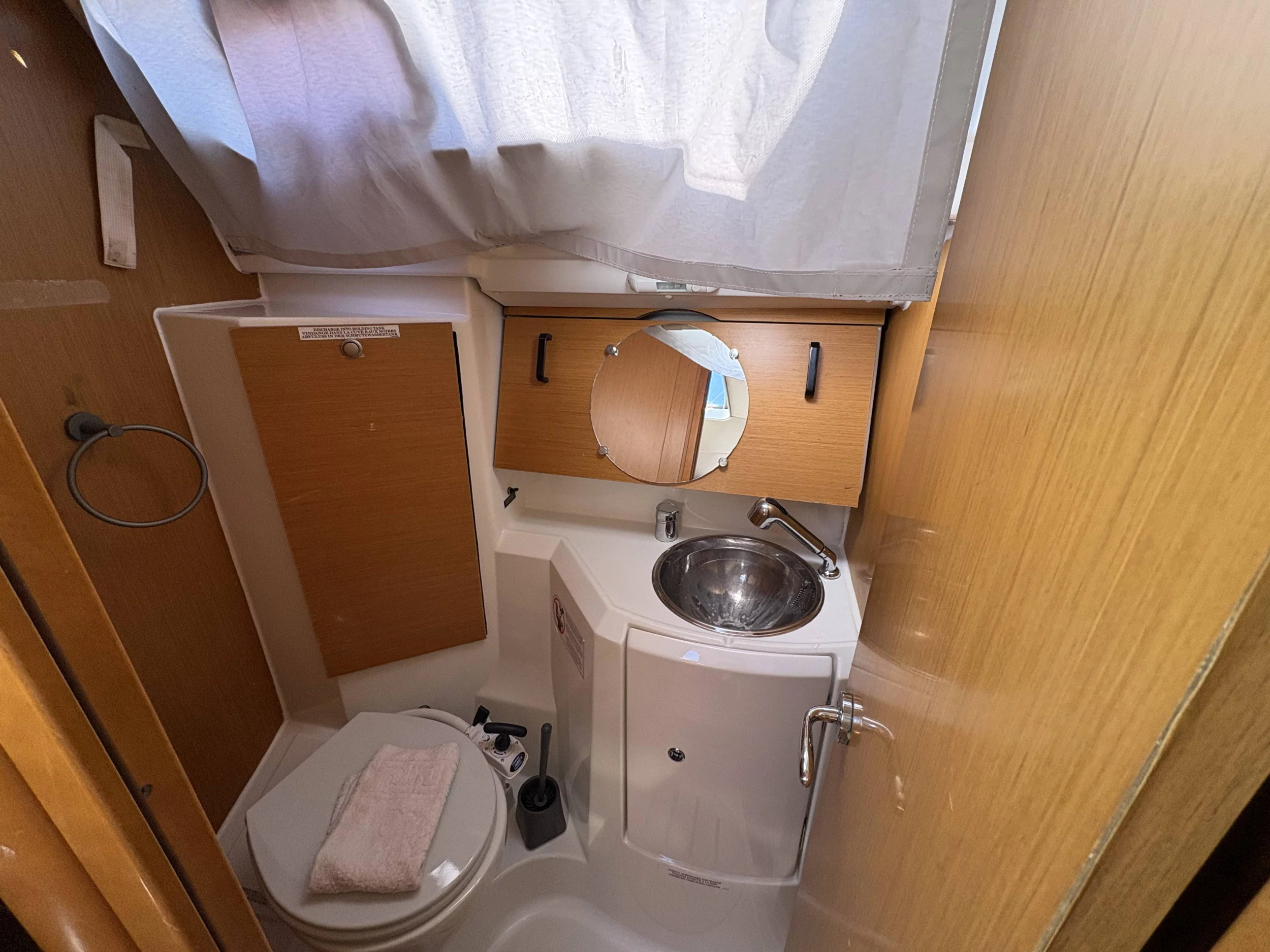 Sun Odyssey 36i (Sail Mira)  - 5