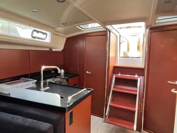 Hanse 418 (Eugene)  - 4