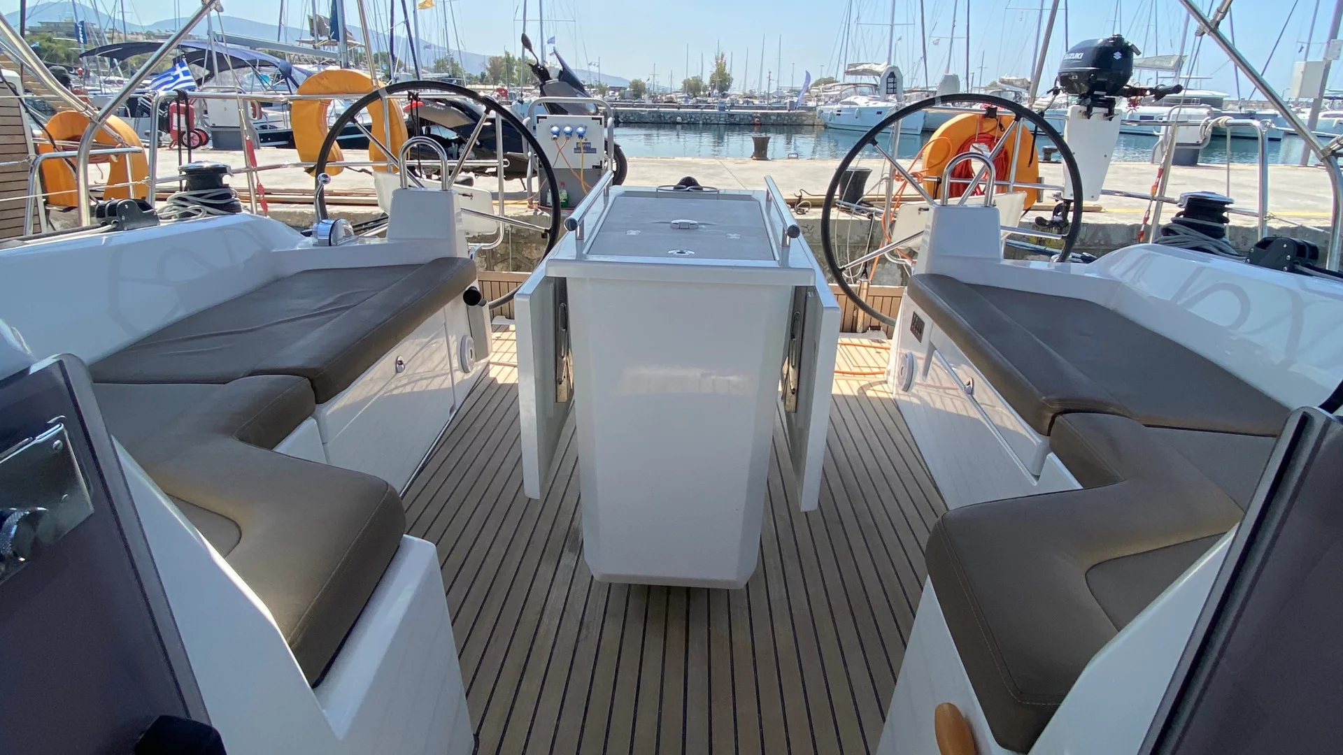 Oceanis 40.1 (3 double and 1 bunk beds) (ARIA)  - 7