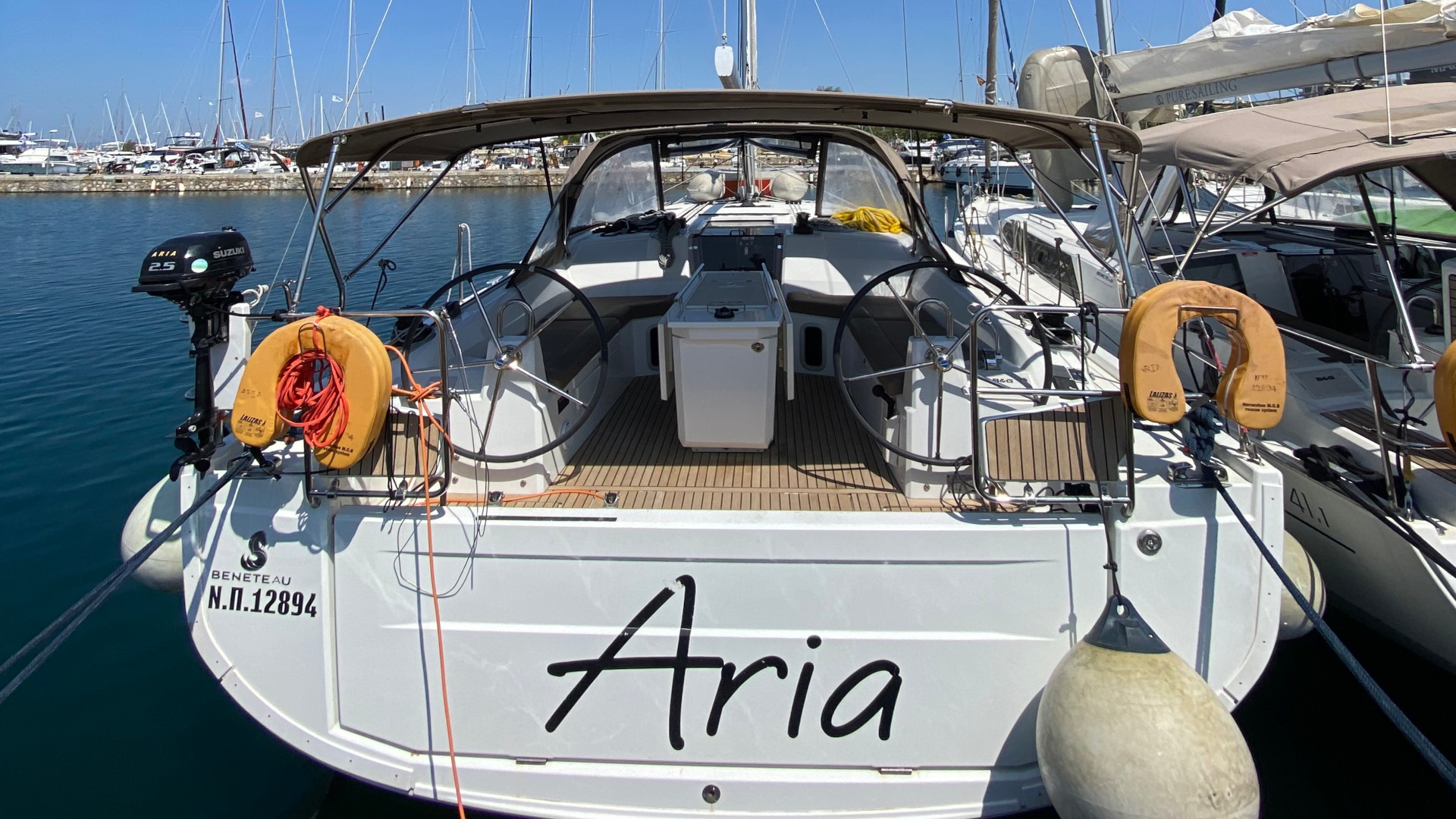 Photo #4 - Oceanis 40.1 (3 double and 1 bunk beds) (ARIA) in Skiathos - 18574