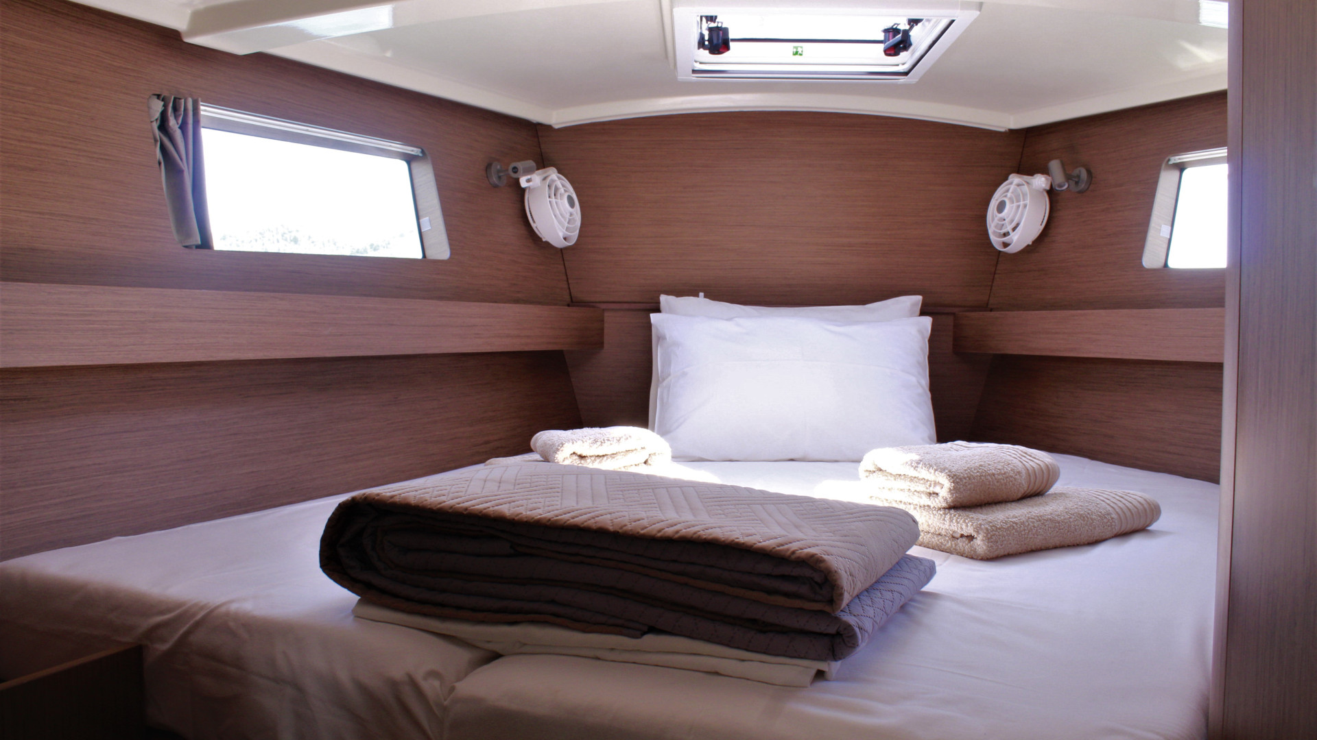 Photo #4 - Oceanis 41.1 (Diamanti I) en Skiathos - 16288