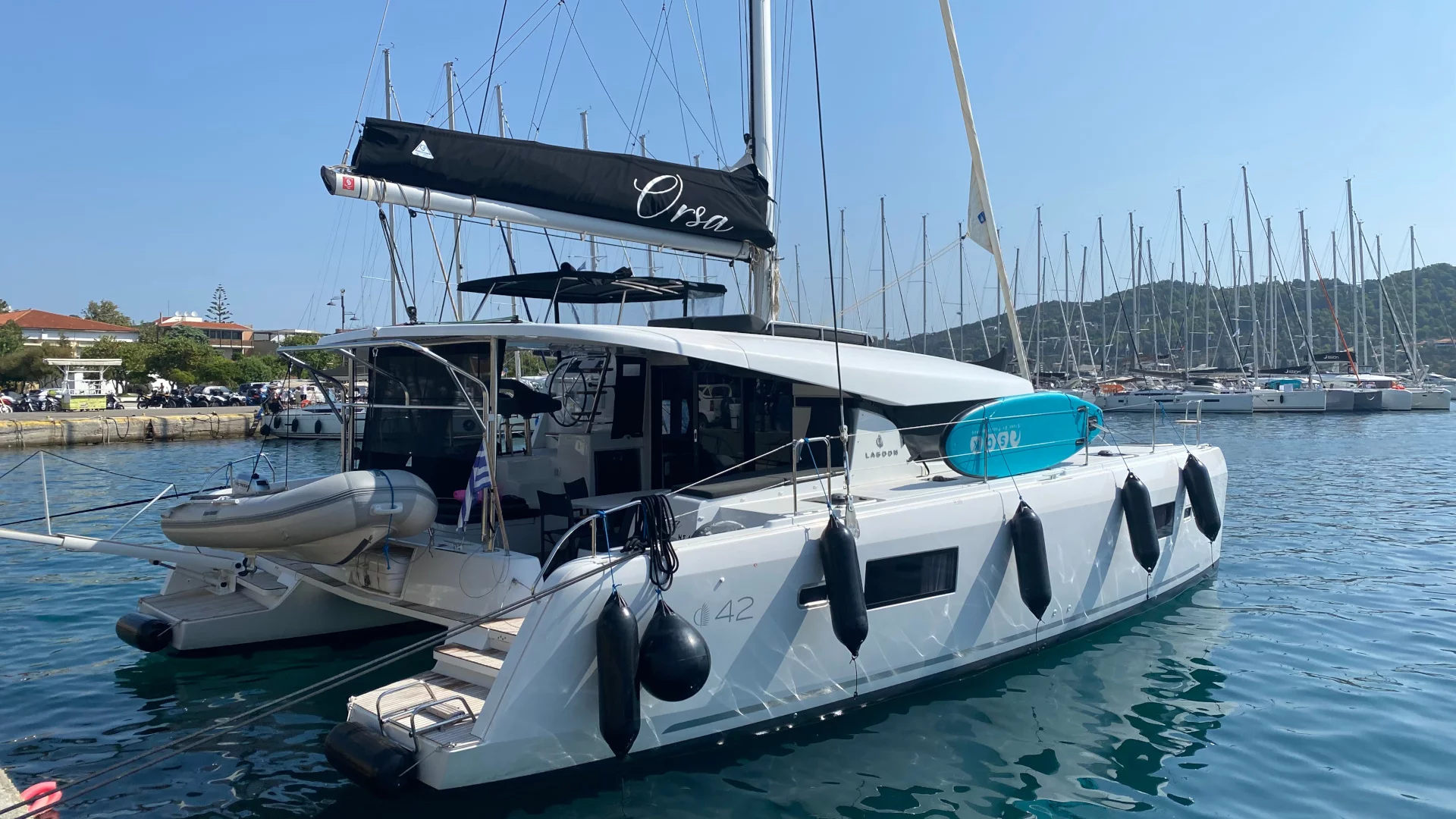 Lagoon 42 (, Watermaker, Gen)_12 (ORSA (AC/Gen/W.Maker)  - 1
