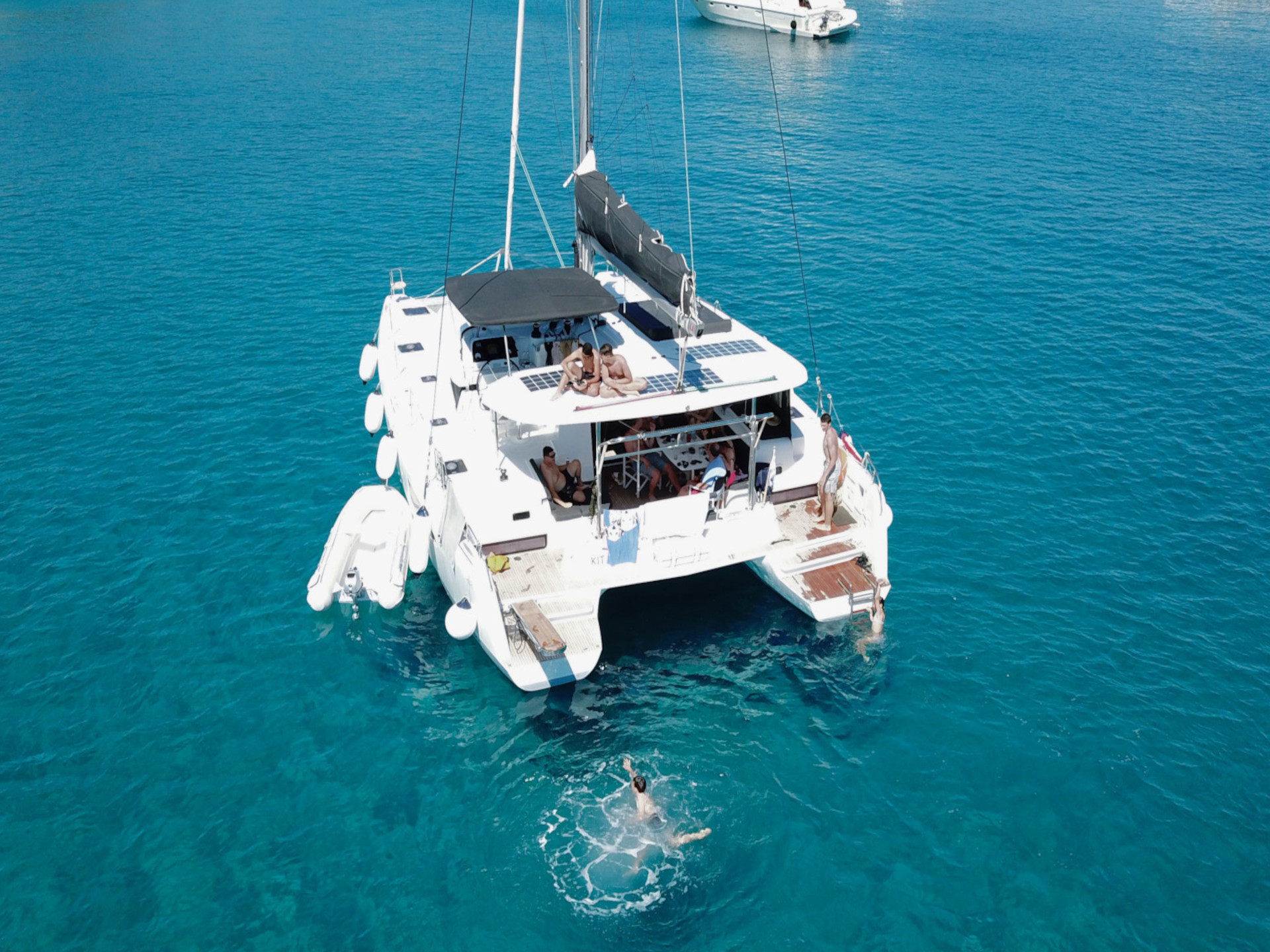 Photo #1 - Lagoon 42 (AC, Gen, Watermaker) (Kit Cat) in Athens - 16281