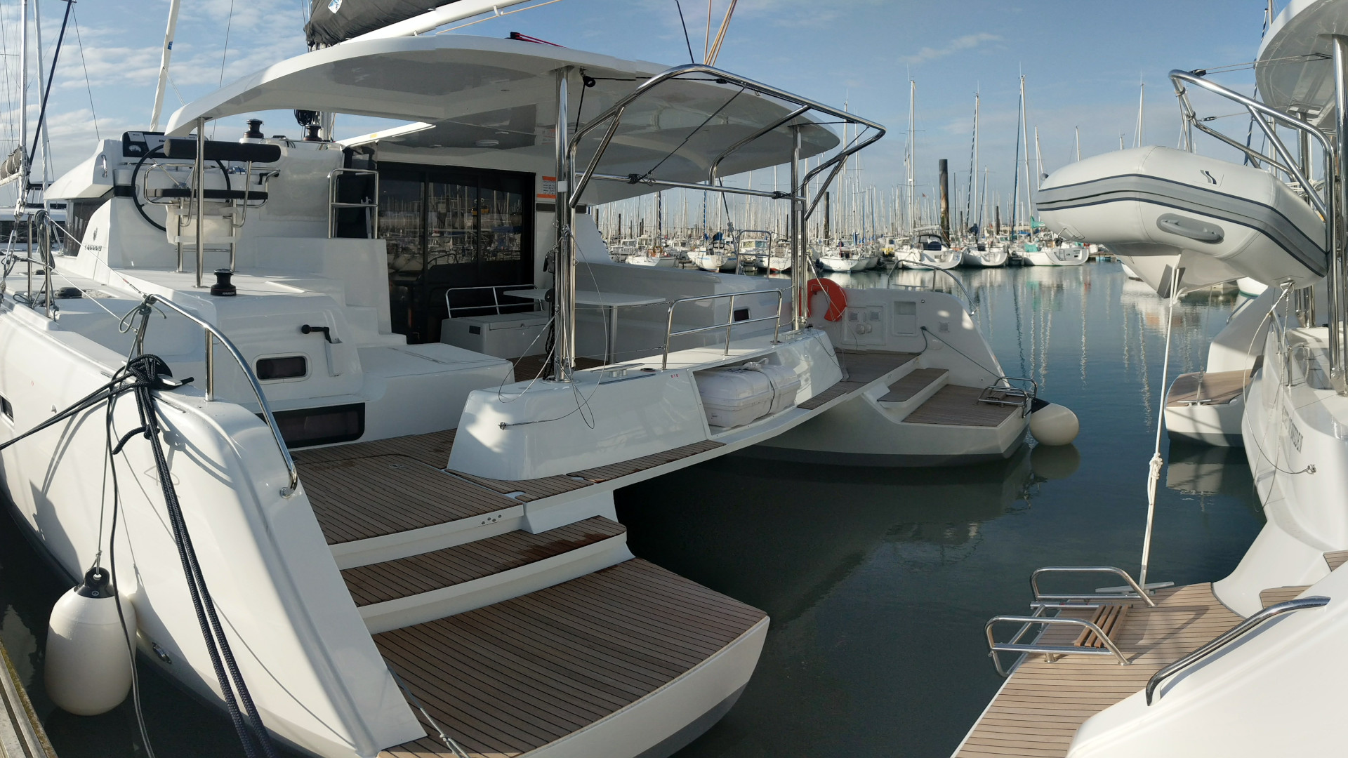 Photo #19 - Lagoon 42 (AC, Gen, Watermaker) (Kit Cat) in Athens - 16281