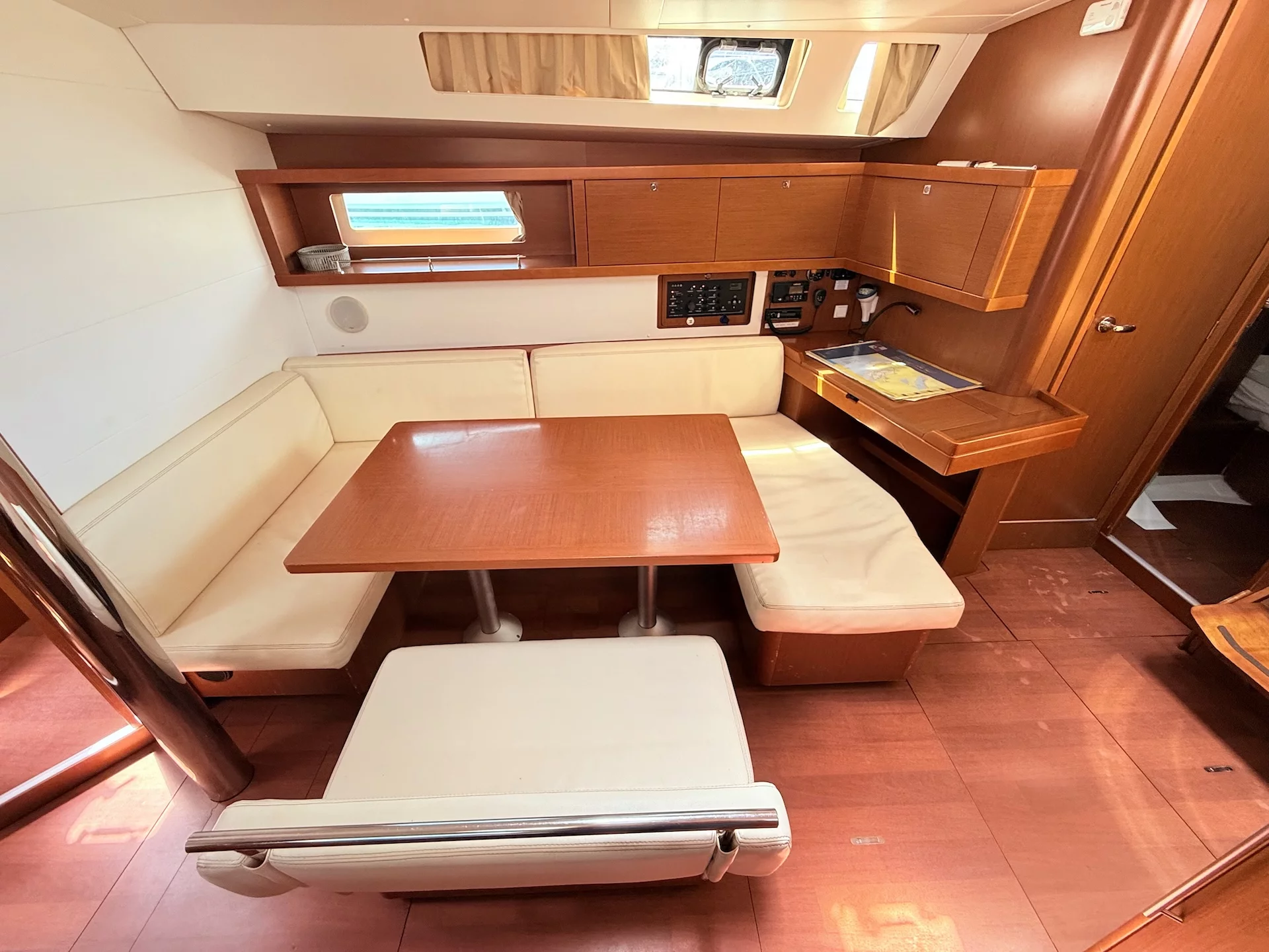 Oceanis 45 (Viki)  - 10