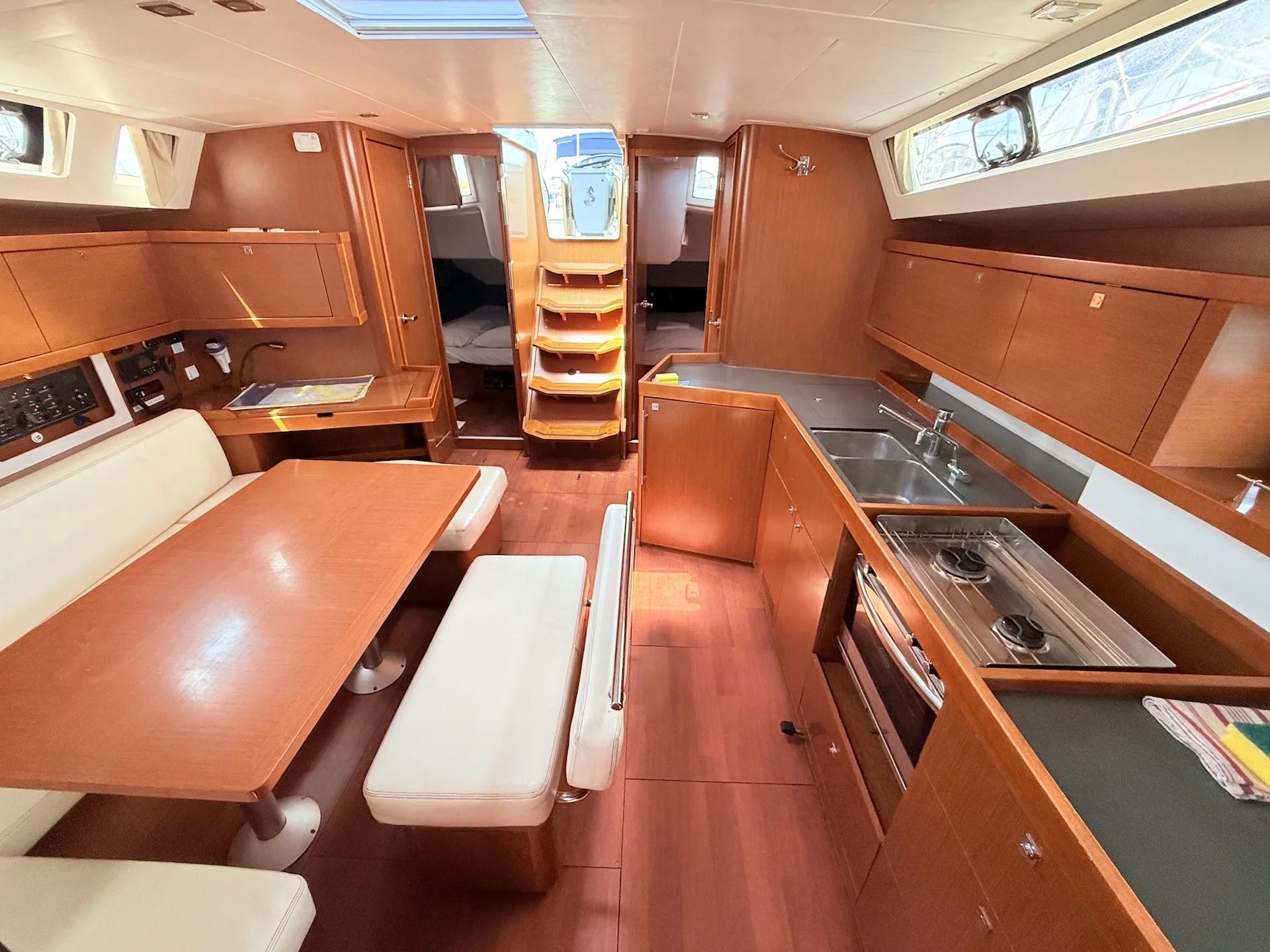 Oceanis 45 (Viki)  - 16