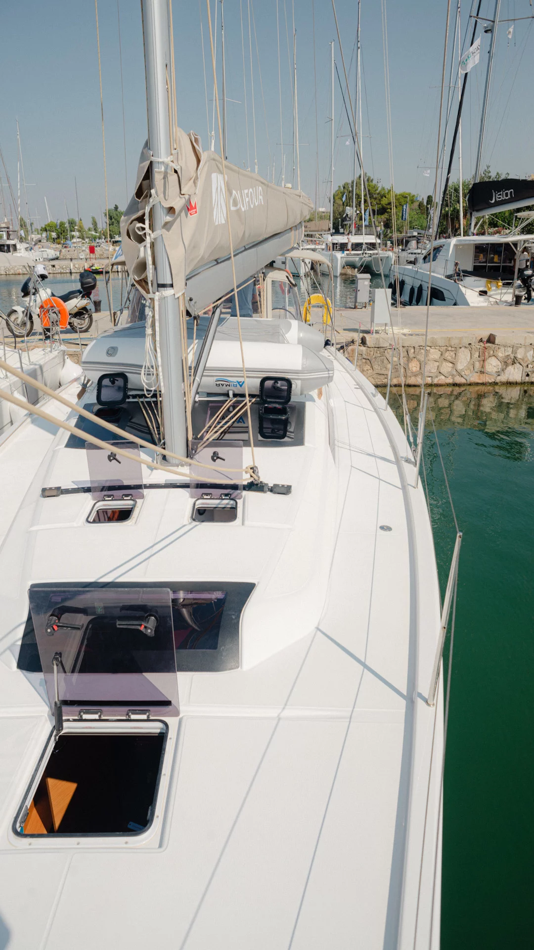 Dufour 430 (ARMONIA)  - 13