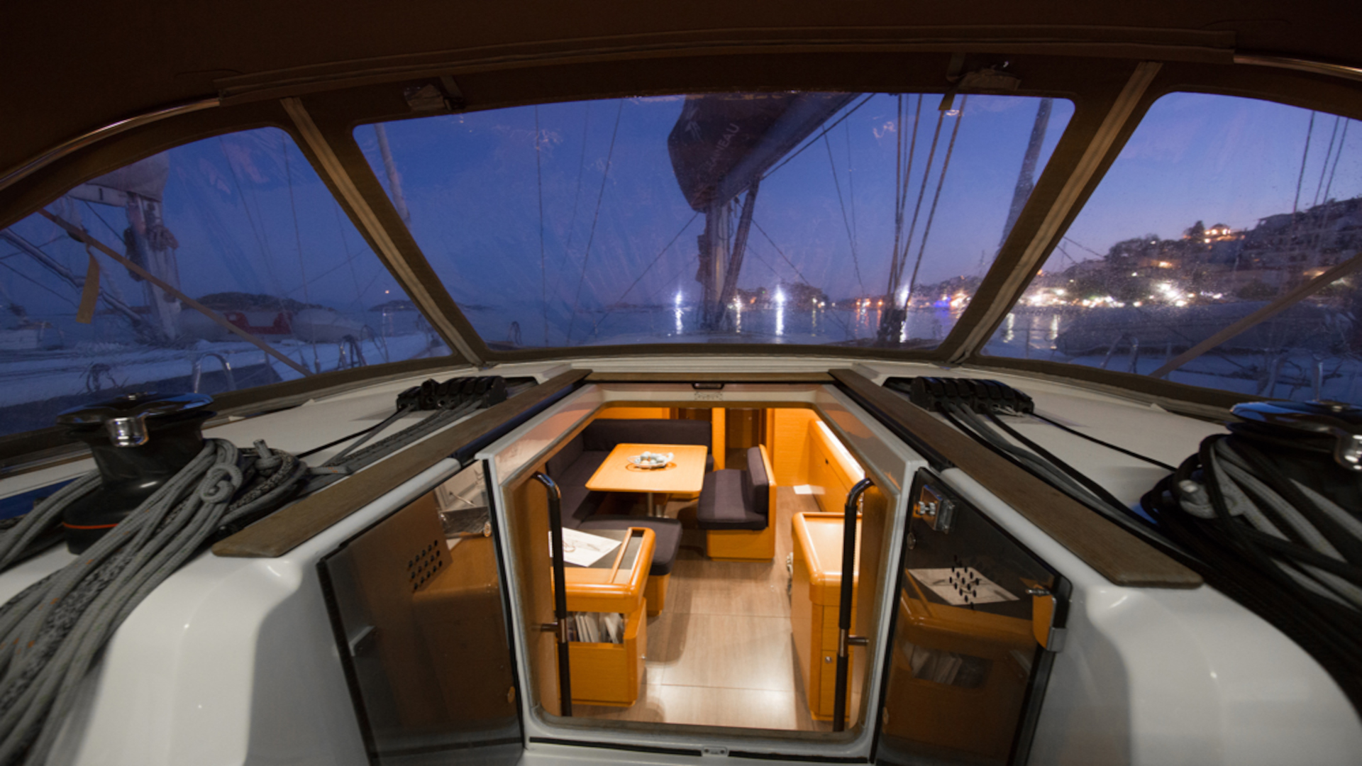 Photo #19 - Sun Odyssey 519 (, Gen) (AURORA) in Athen - 8702