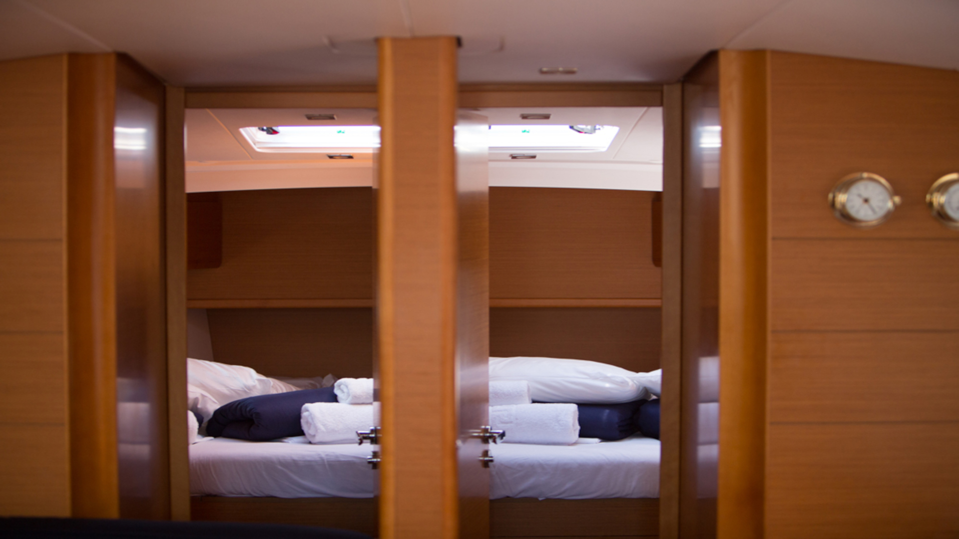 Photo #12 - Sun Odyssey 519 (, Gen) (AURORA) in Athen - 8702