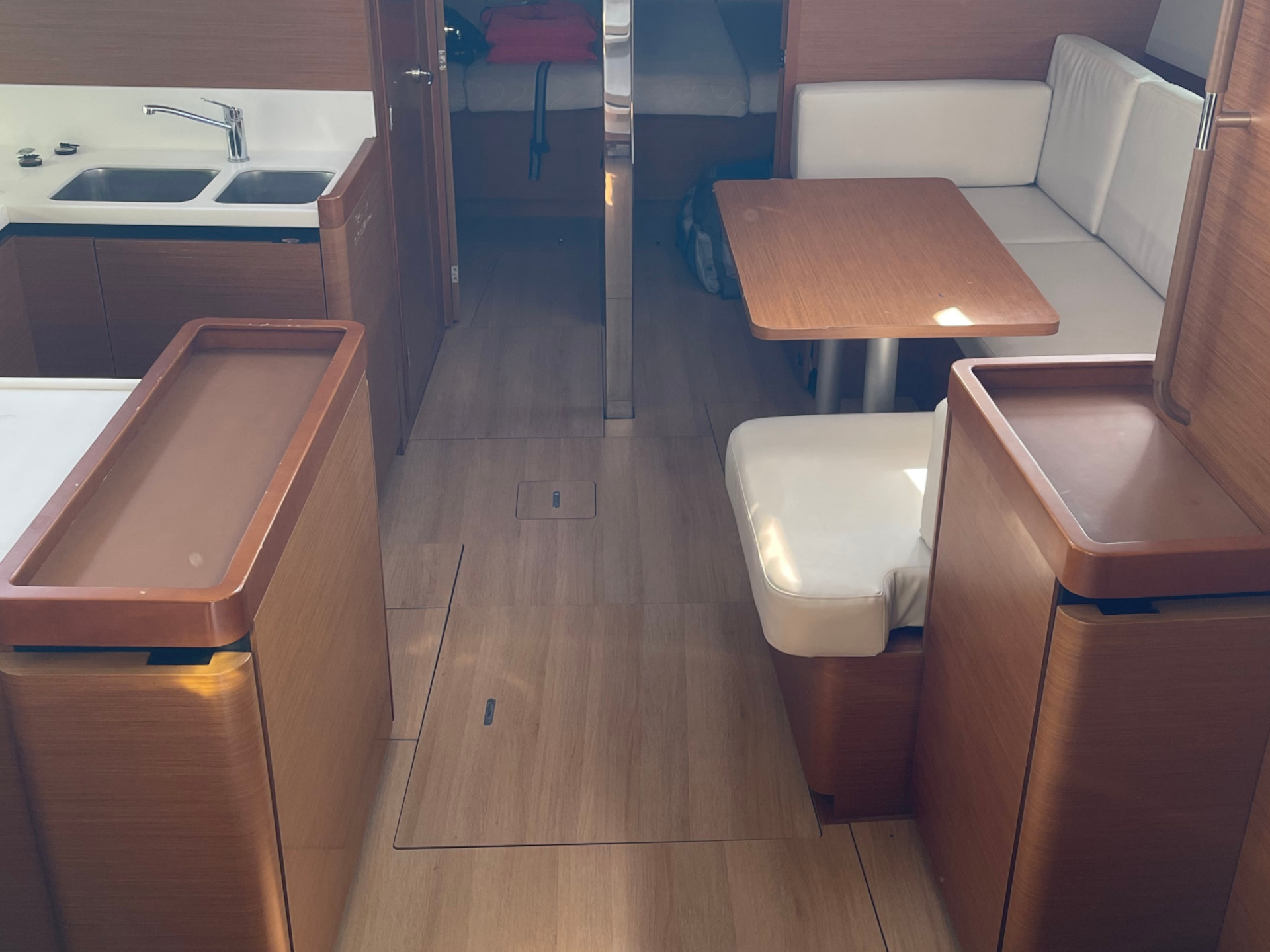 Photo #7 - Sun Odyssey 440 (possible to be converted to 3 cabins) (OLYMPIA) en Skiathos - 18576