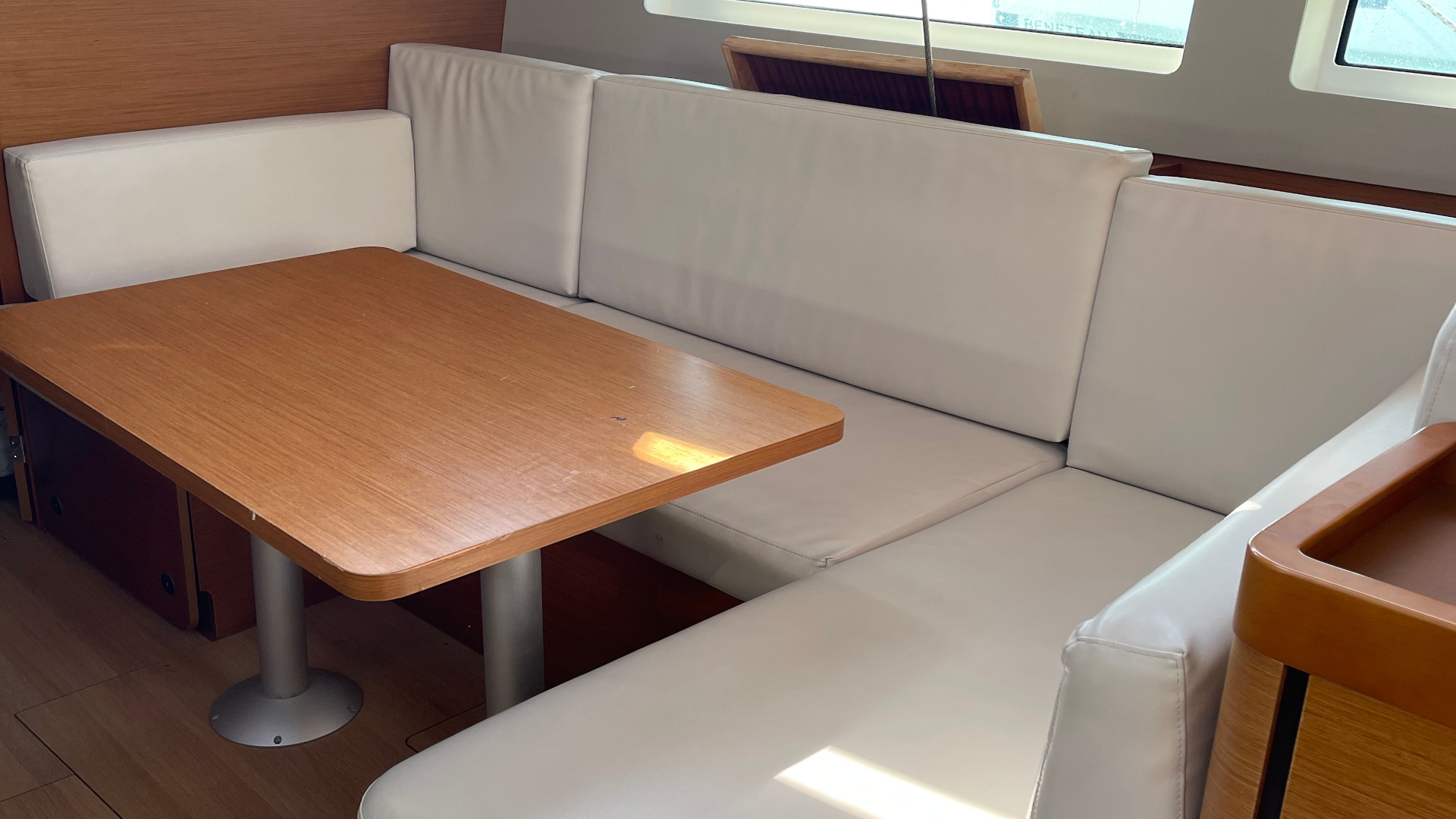 Photo #8 - Sun Odyssey 440 (possible to be converted to 3 cabins) (OLYMPIA) en Skiathos - 18576