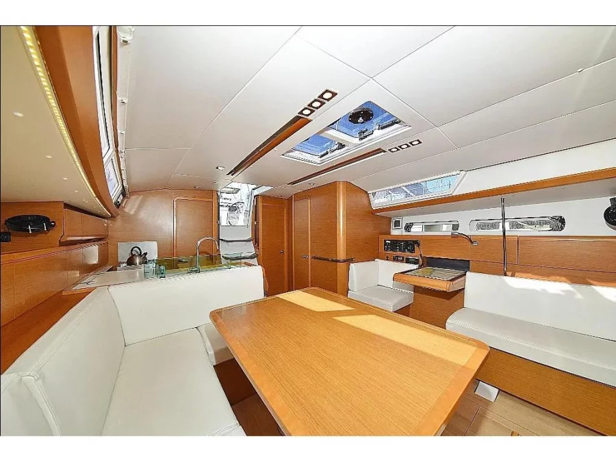 Sun Odyssey 449 (Canne Bleu) Interior image - 2