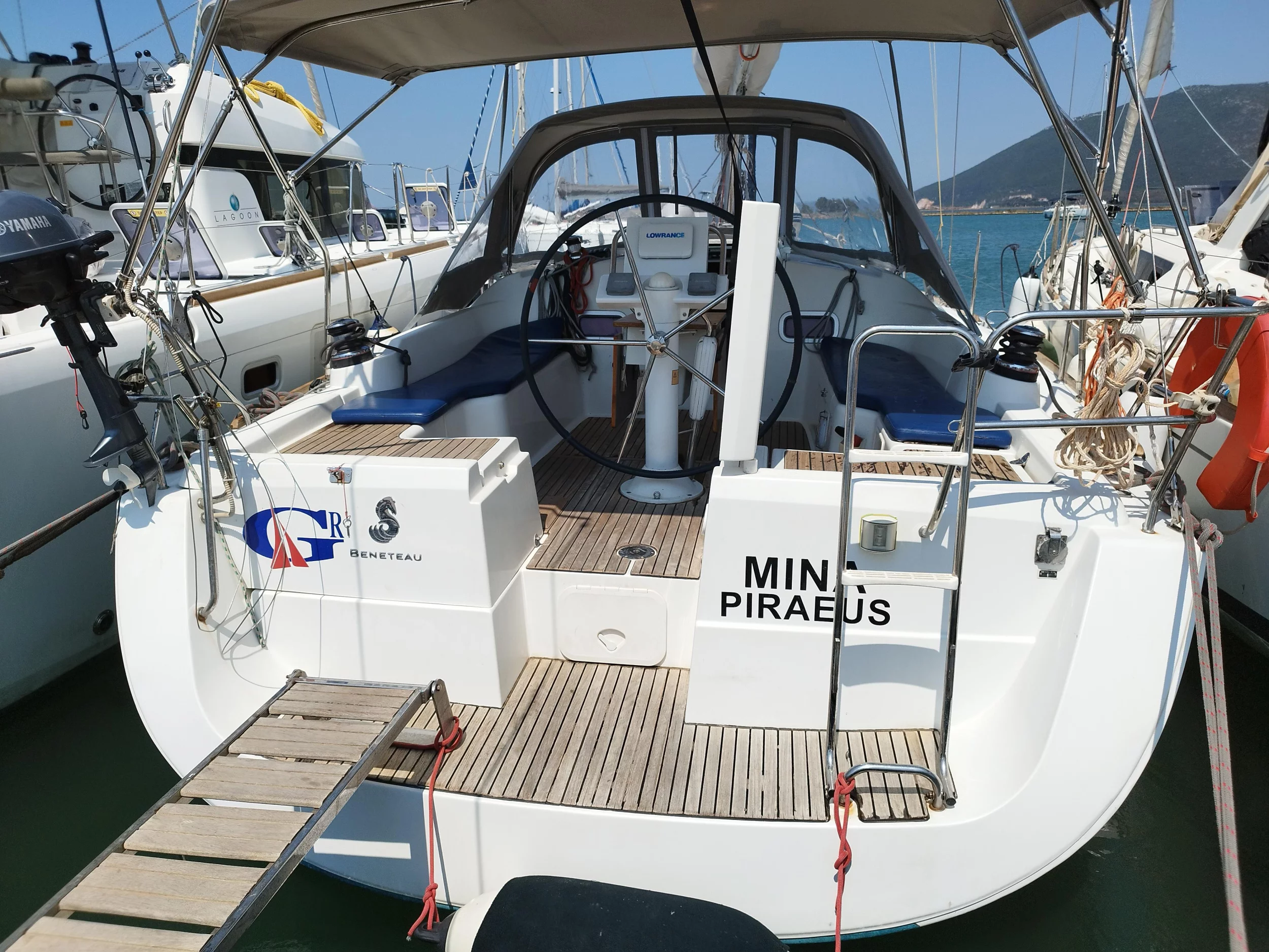 Oceanis 37 (MINA "Sails 2025")  - 6