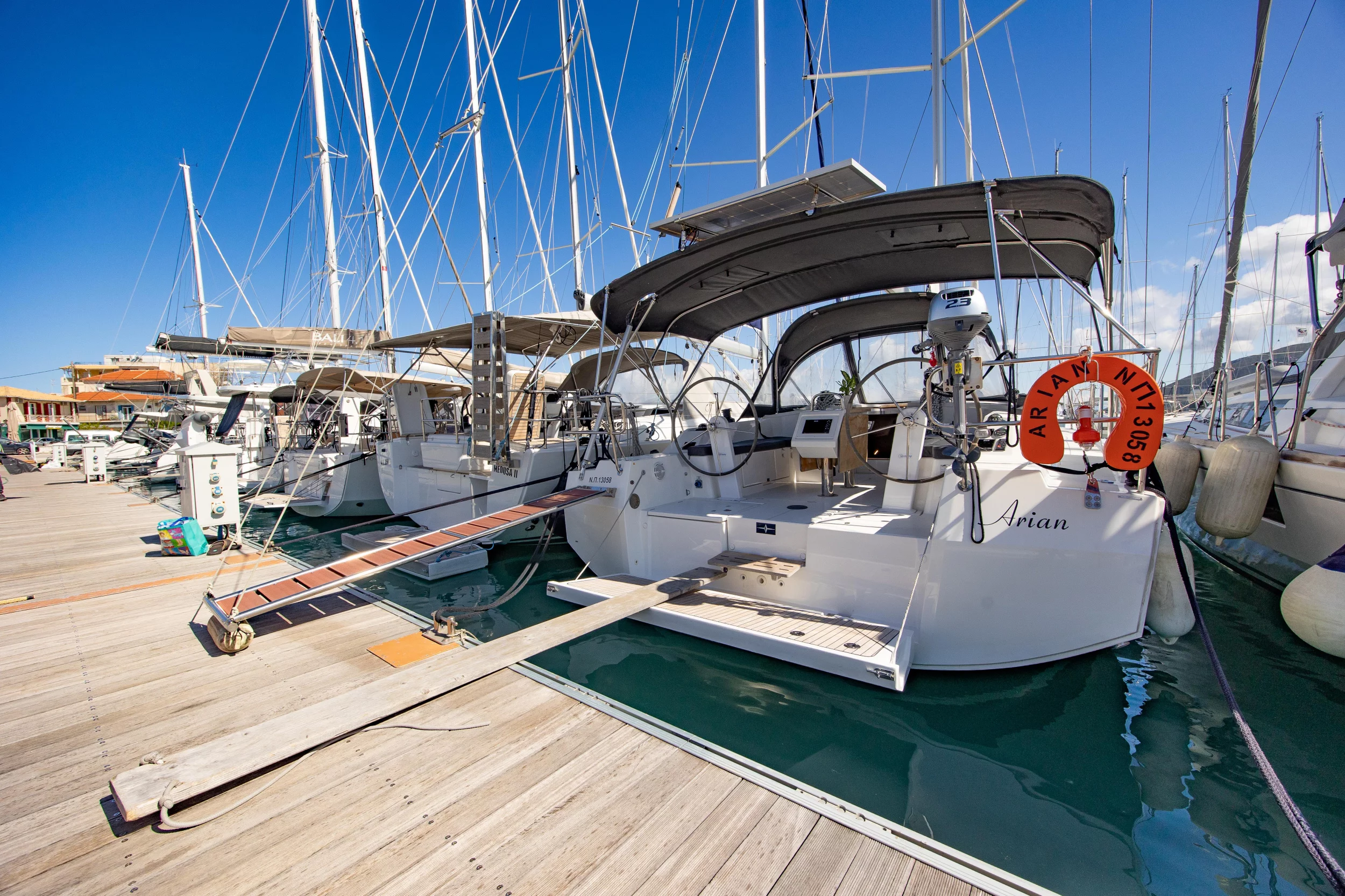 Bavaria C42 (Arian)  - 10