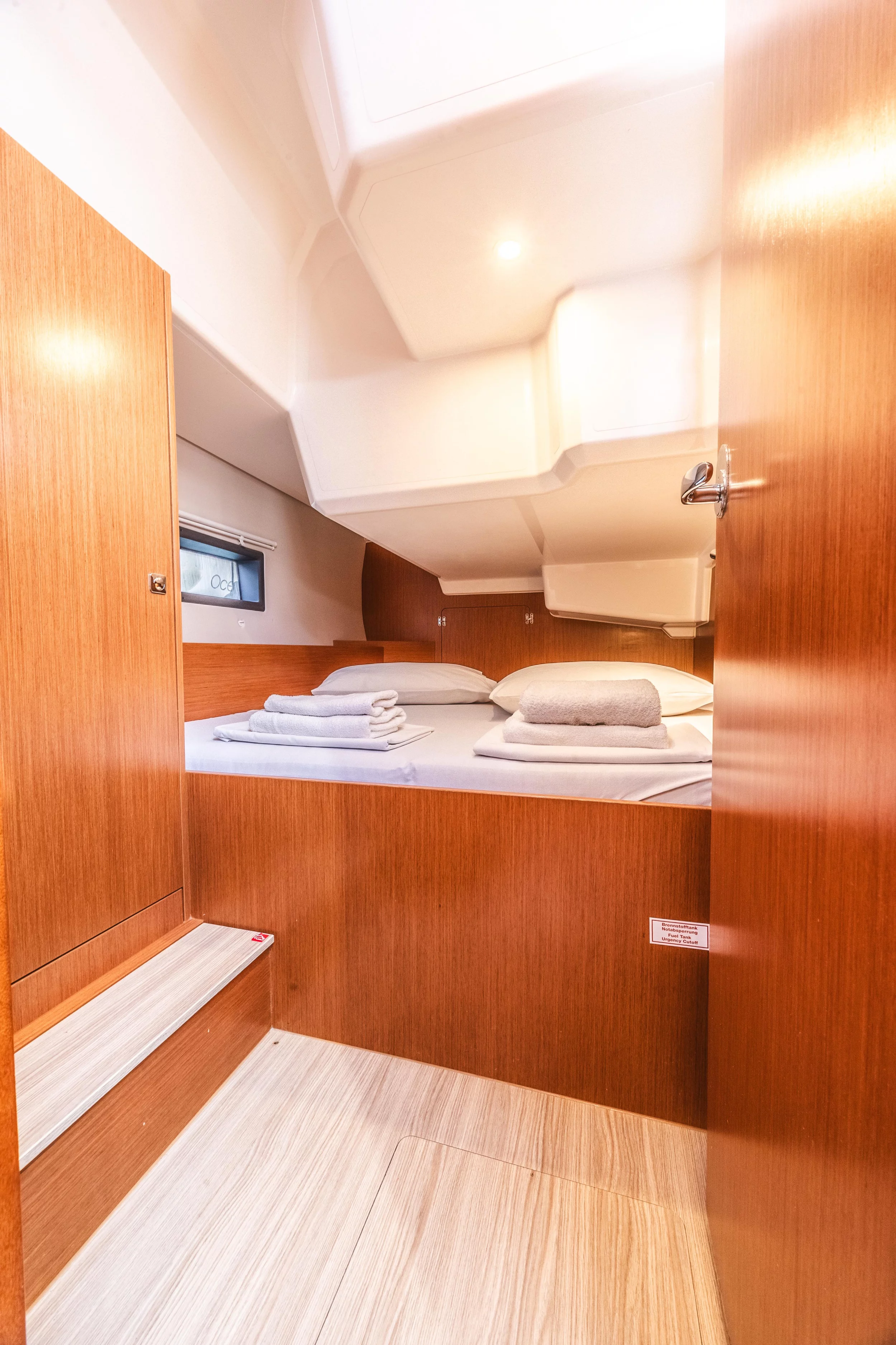 Bavaria C42 (Arian)  - 32