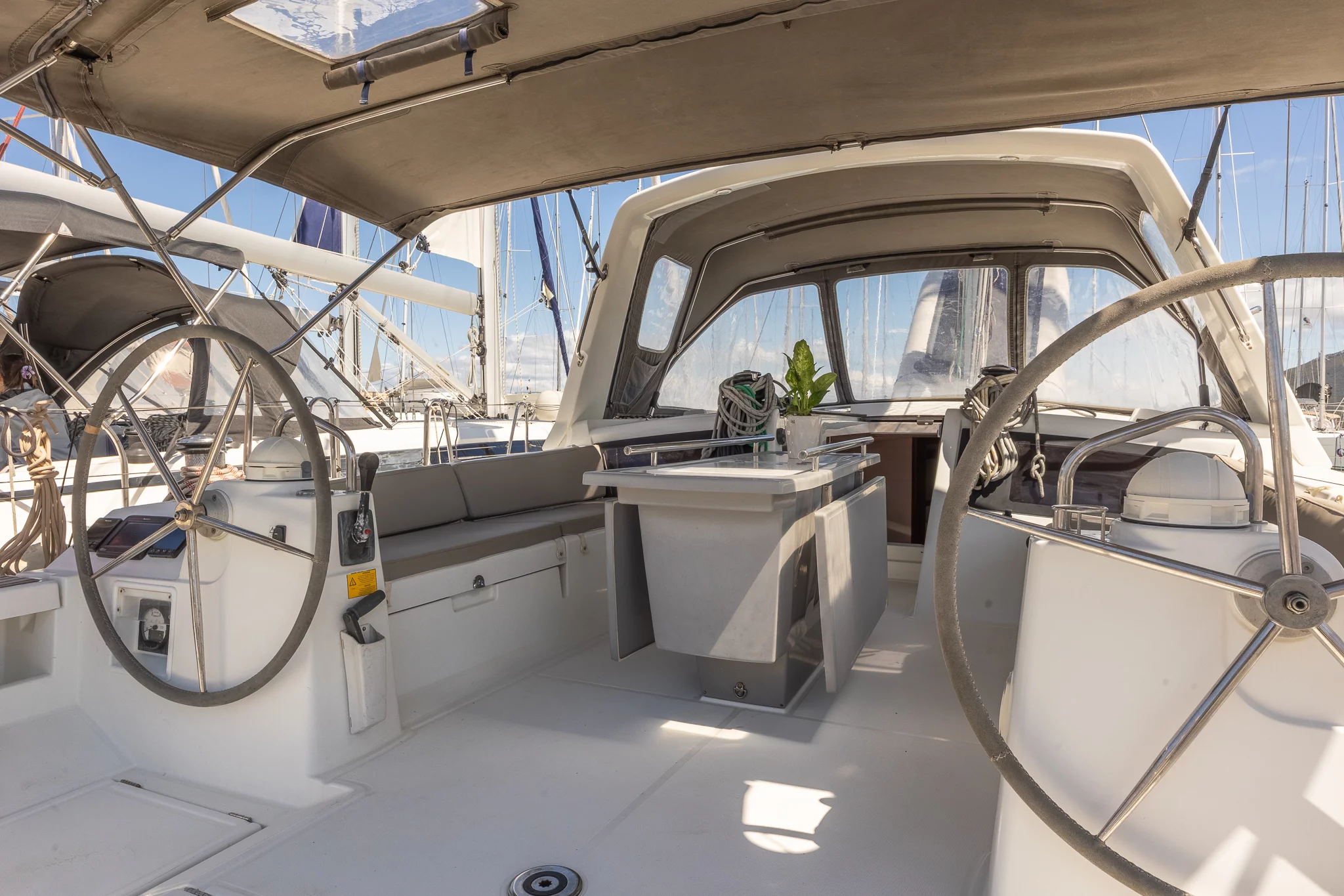 Oceanis 48 (Dima I)  - 38