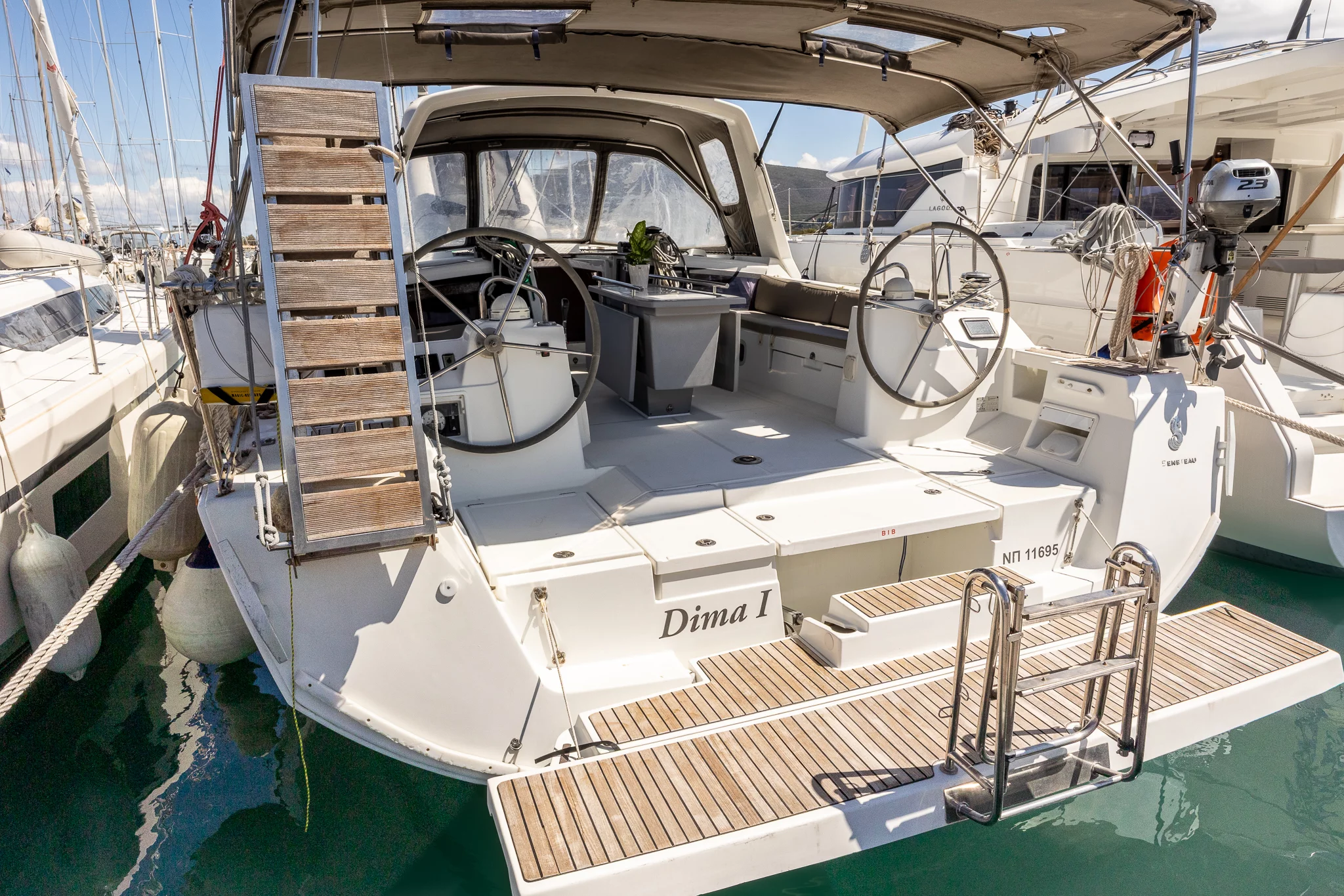 Oceanis 48 (Dima I)  - 13