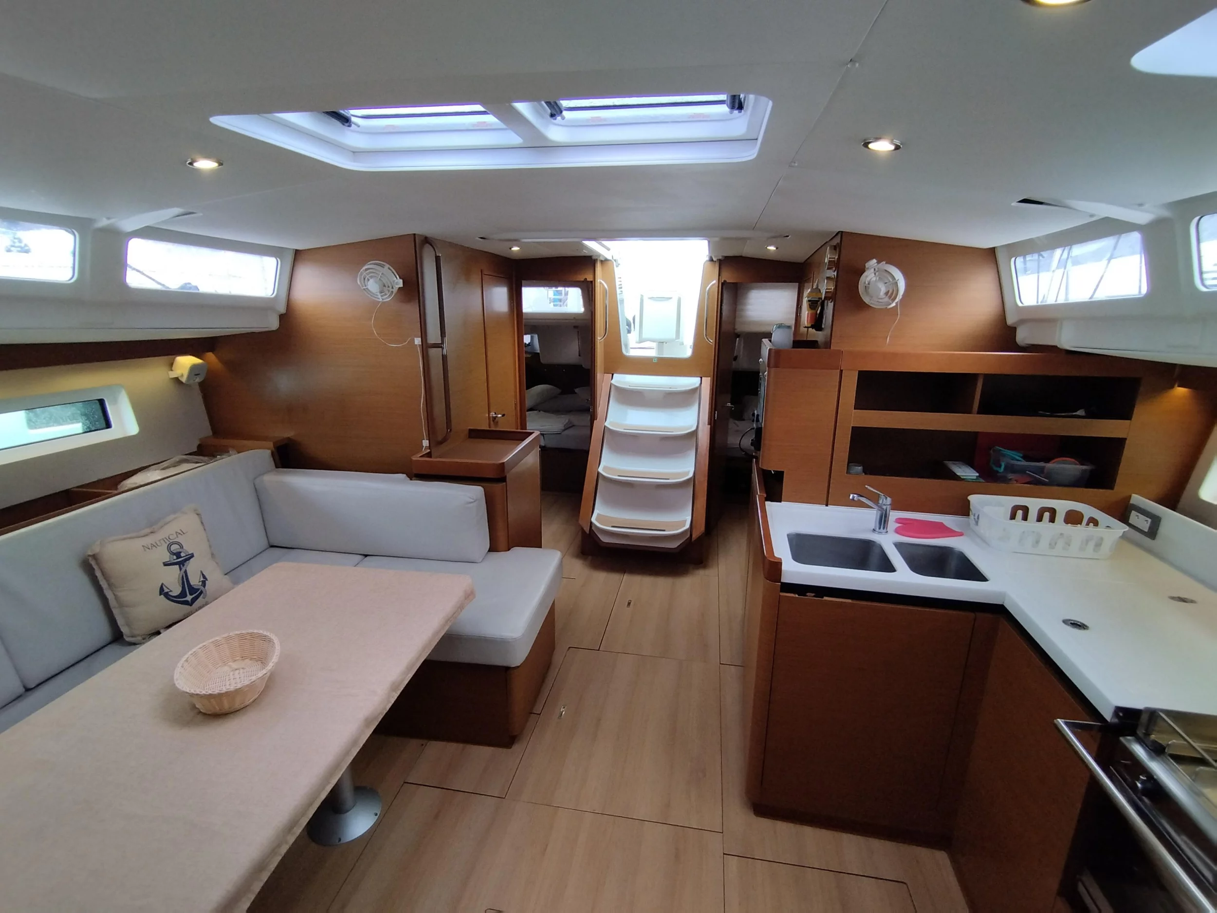 Sun Odyssey 490 (MARINA GEN.+A.C. "Sails 2025")  - 8