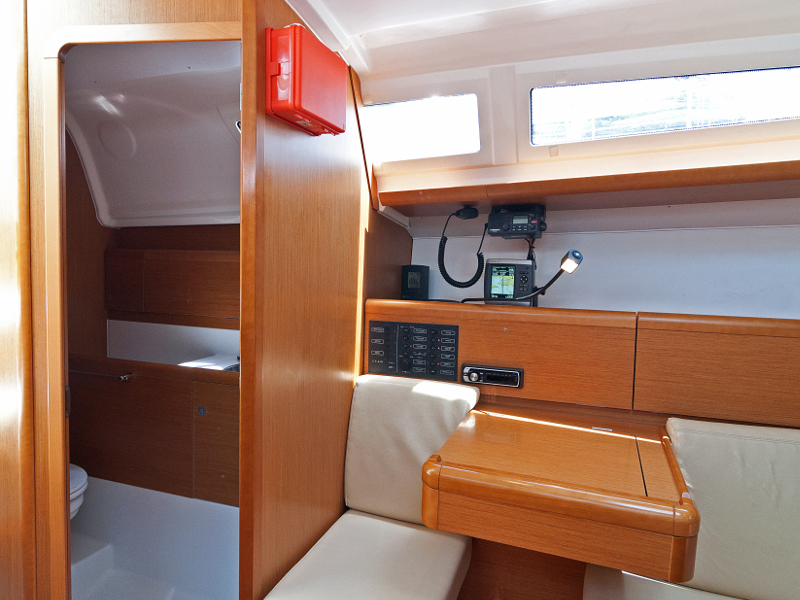 Photo #11 - Sun Odyssey 33i (Buena Suerte) in Split - 10581