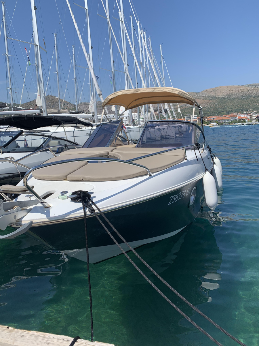 Photo #7 - Sessa Marine S26 (Sessa S26) en Trogir - 25610