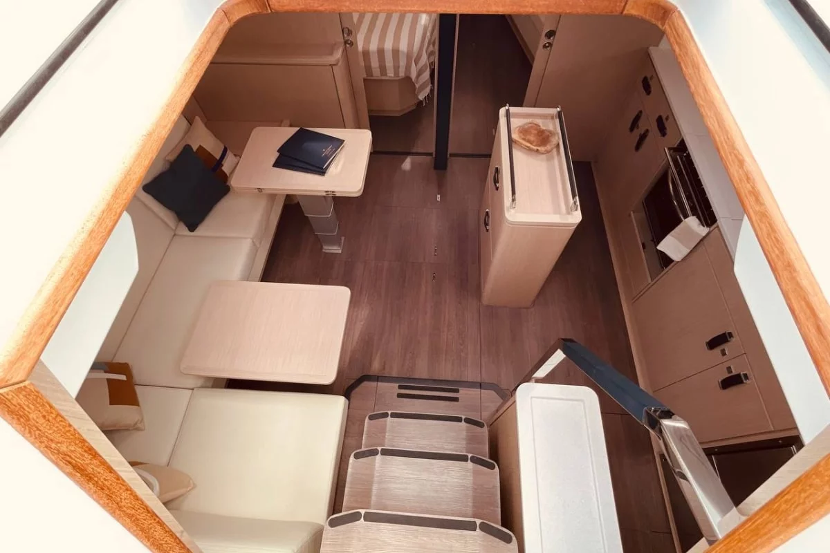 Jeanneau 55 (Marina)  - 21