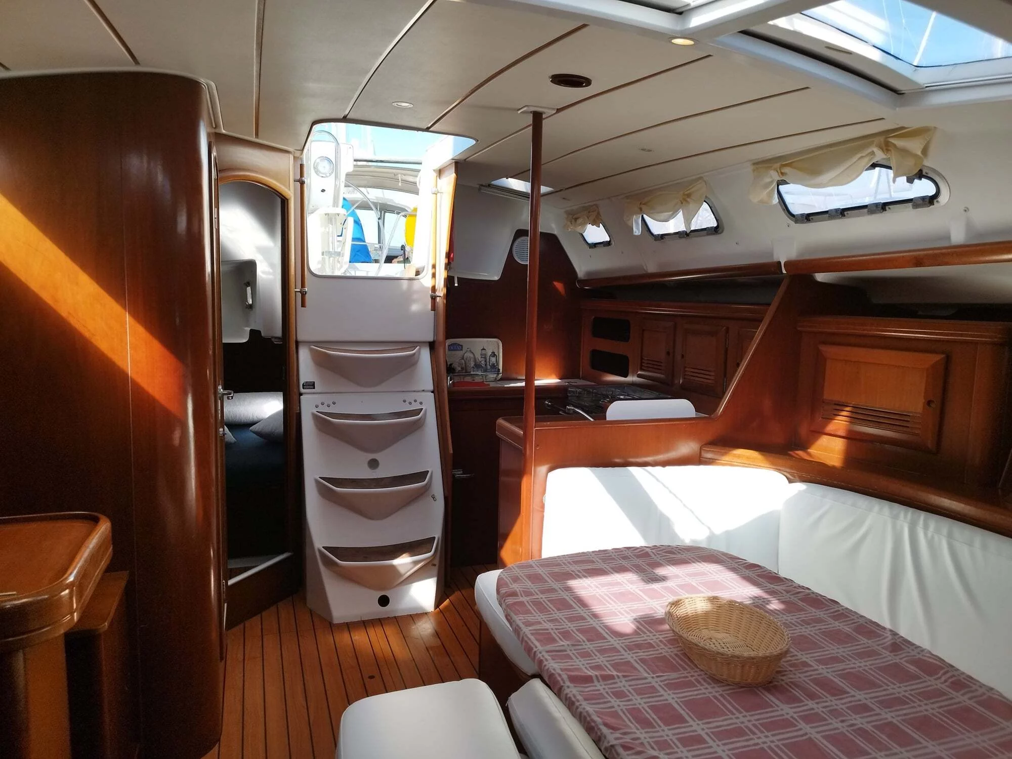 Oceanis 393 Clipper (ATHINA Sails)  - 11