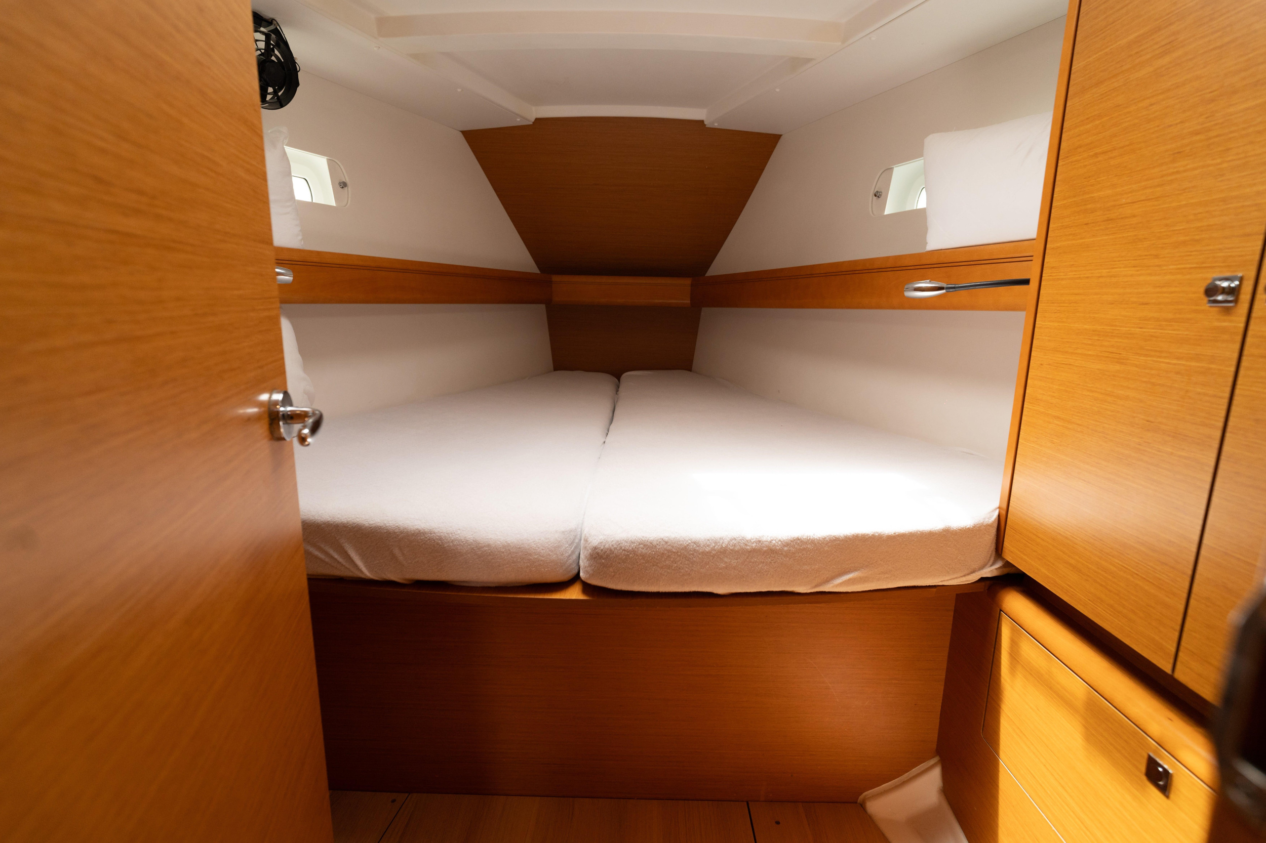 Photo #6 - Sun Odyssey 449 (ORESTIS) en Lefkada - 24285