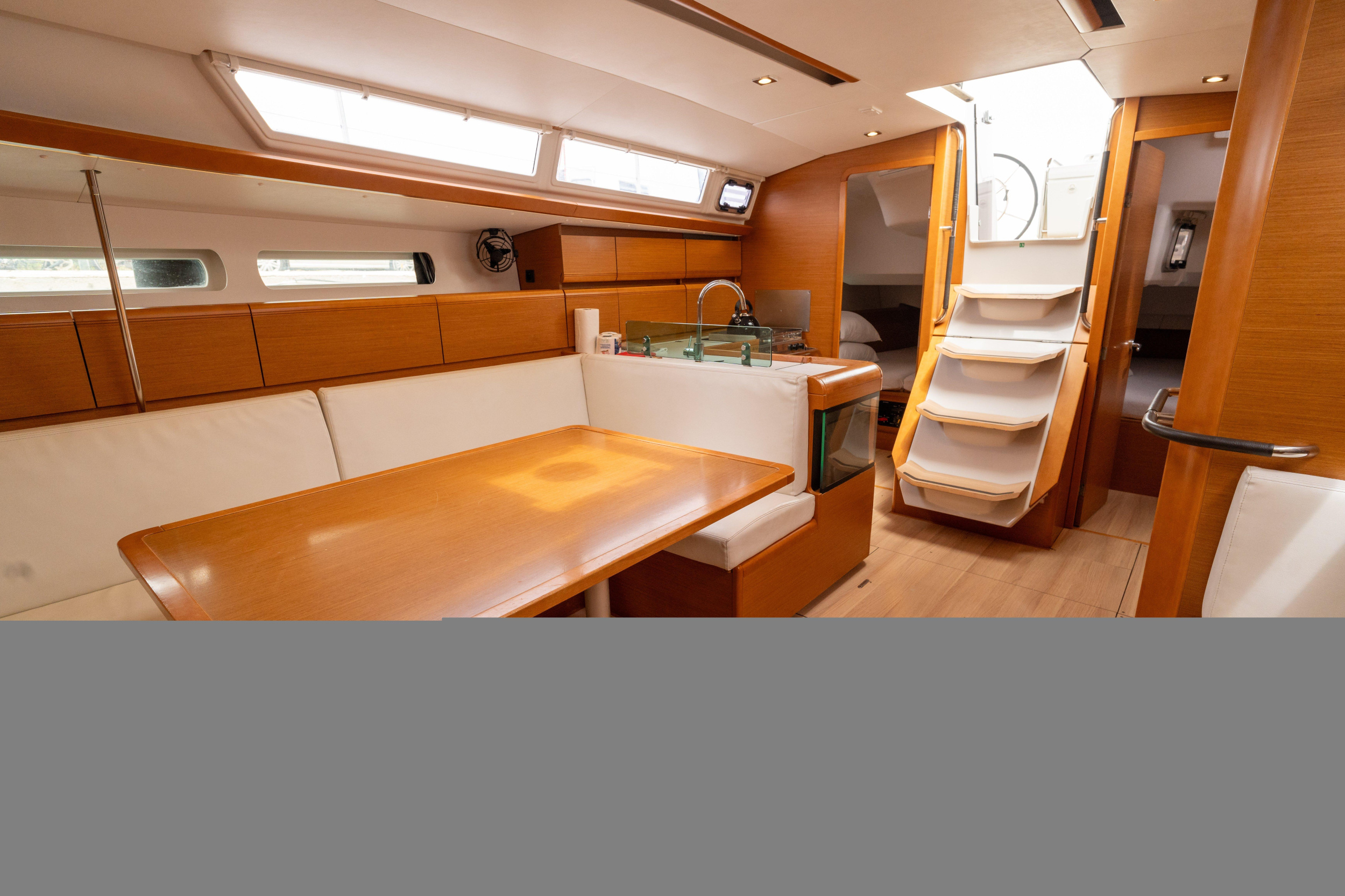 Photo #9 - Sun Odyssey 449 (ORESTIS) en Lefkada - 24285