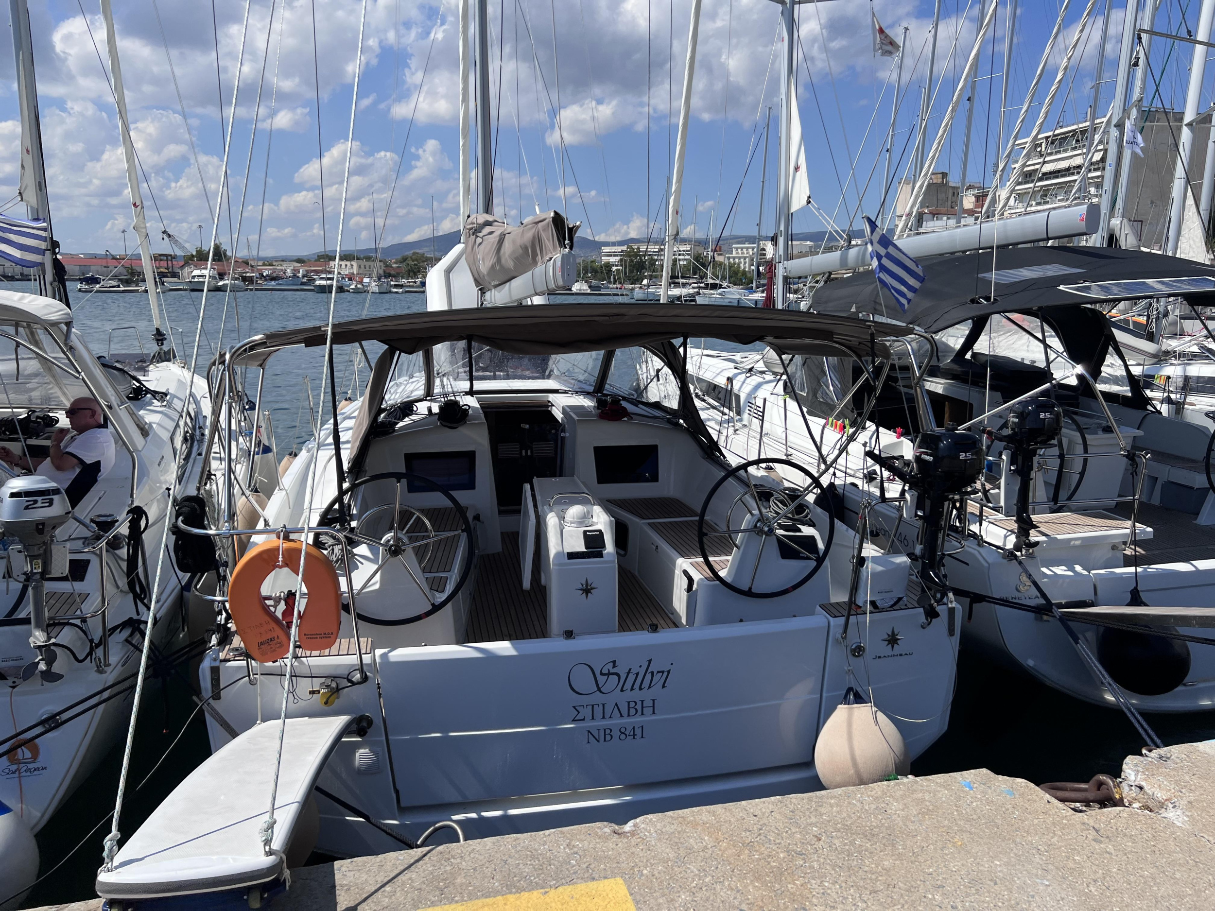 Photo #5 - Sun Odyssey 410 (Stilvi) in Volos - 24185