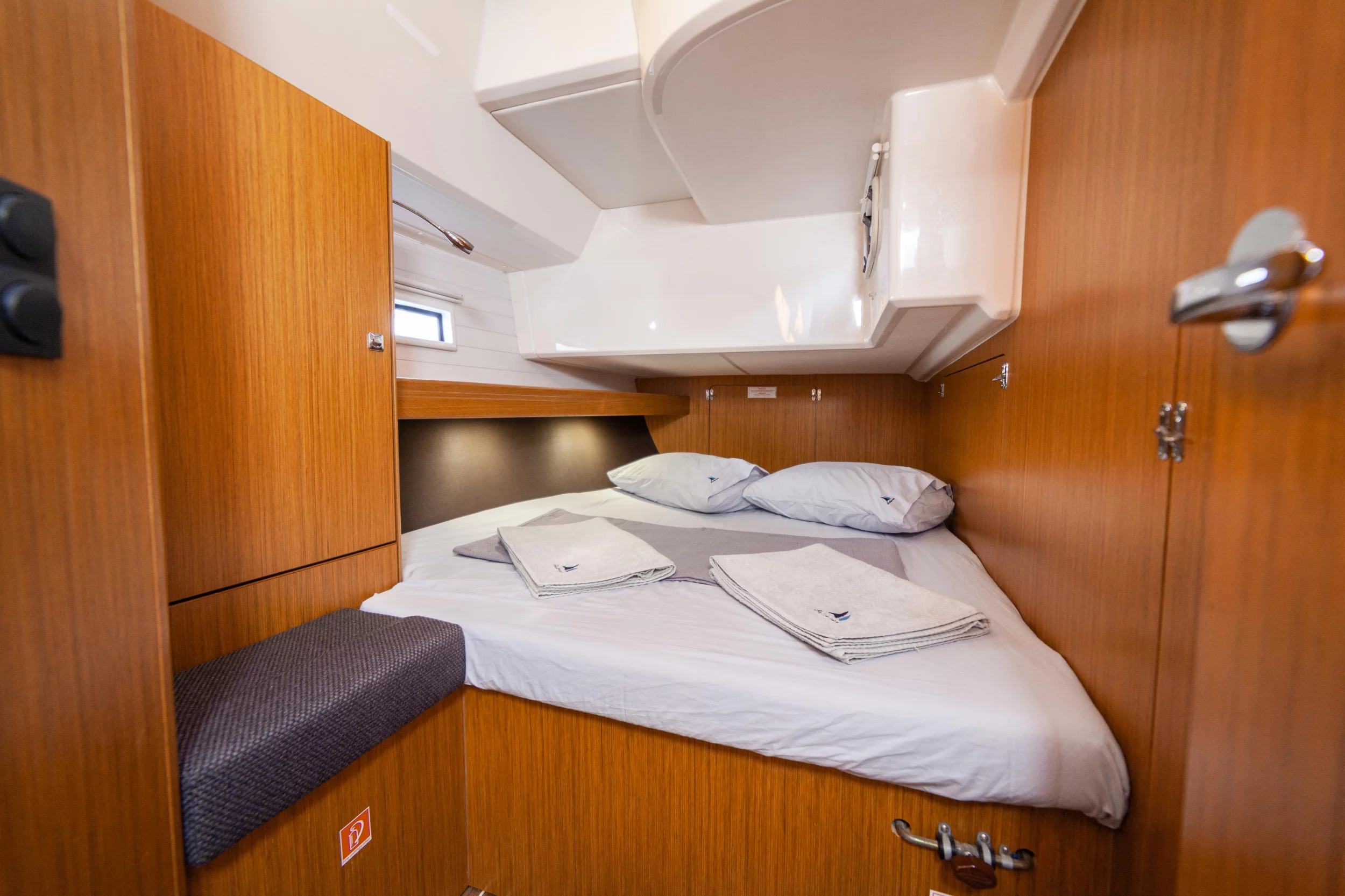 Bavaria Cruiser 46 (Sail Vega)  - 21