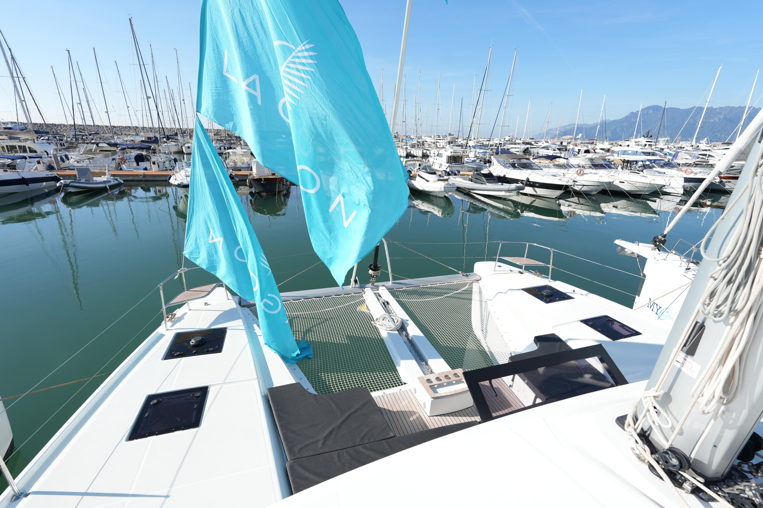 Photo #26 - Lagoon 51 (Lady G) in Salerno - 20937