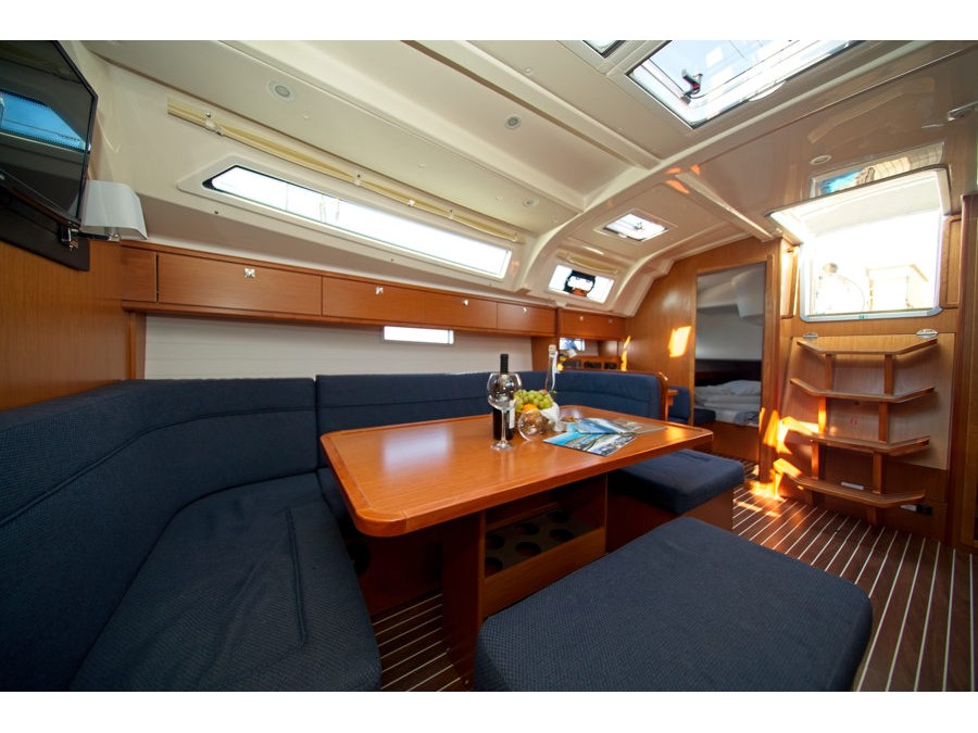Photo #5 - Bavaria Cruiser 41 (MH 66) in Murter - 11682