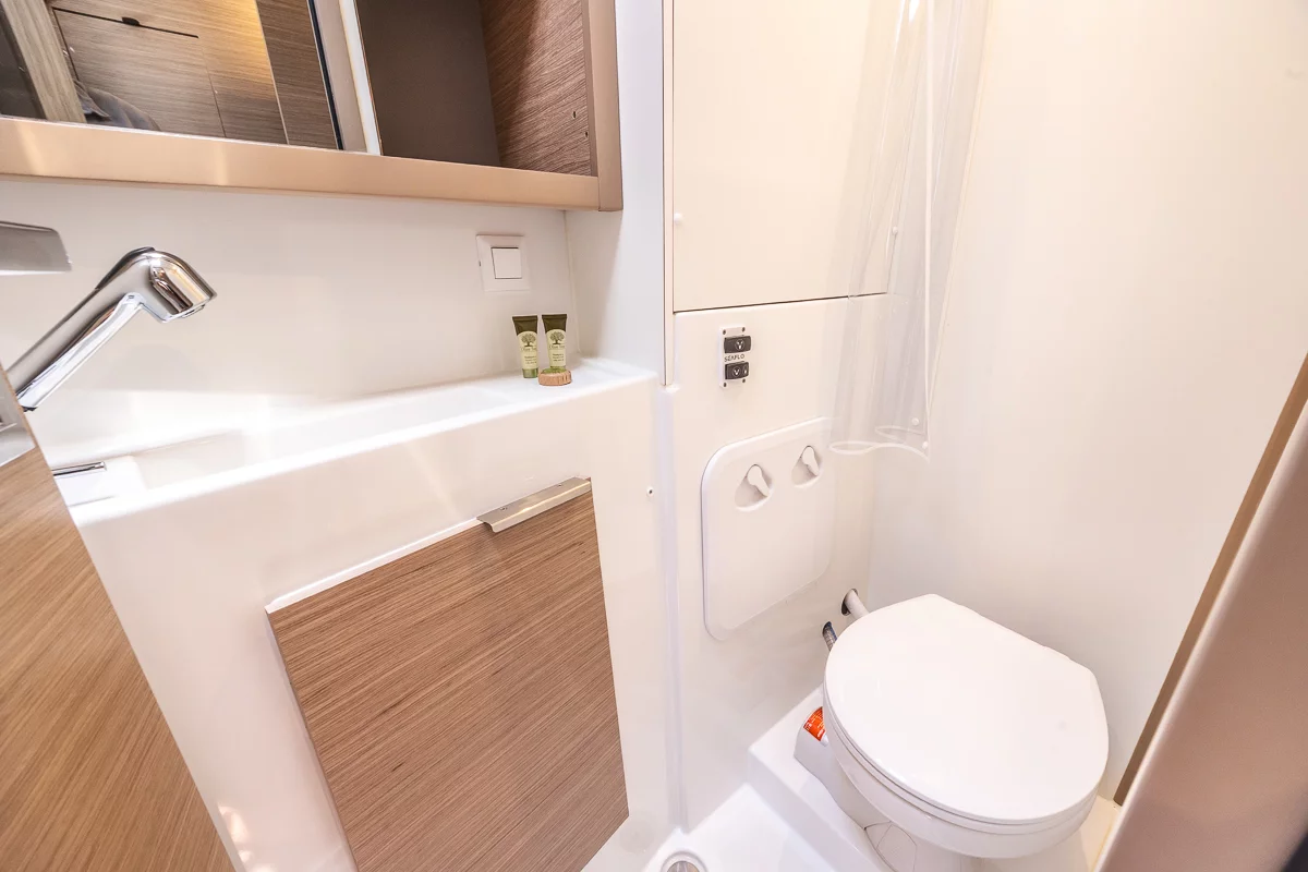 Lagoon 40 12 PAX (Deva)  - 17
